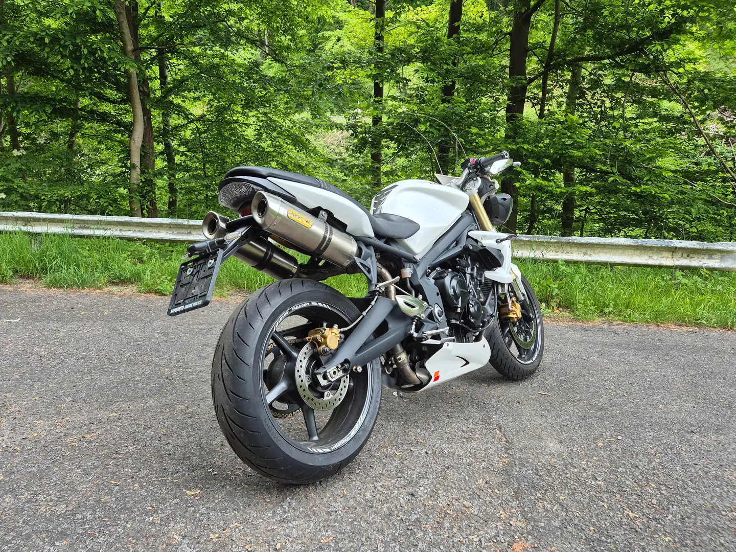 Triumph Street Triple 675 Alb - 2