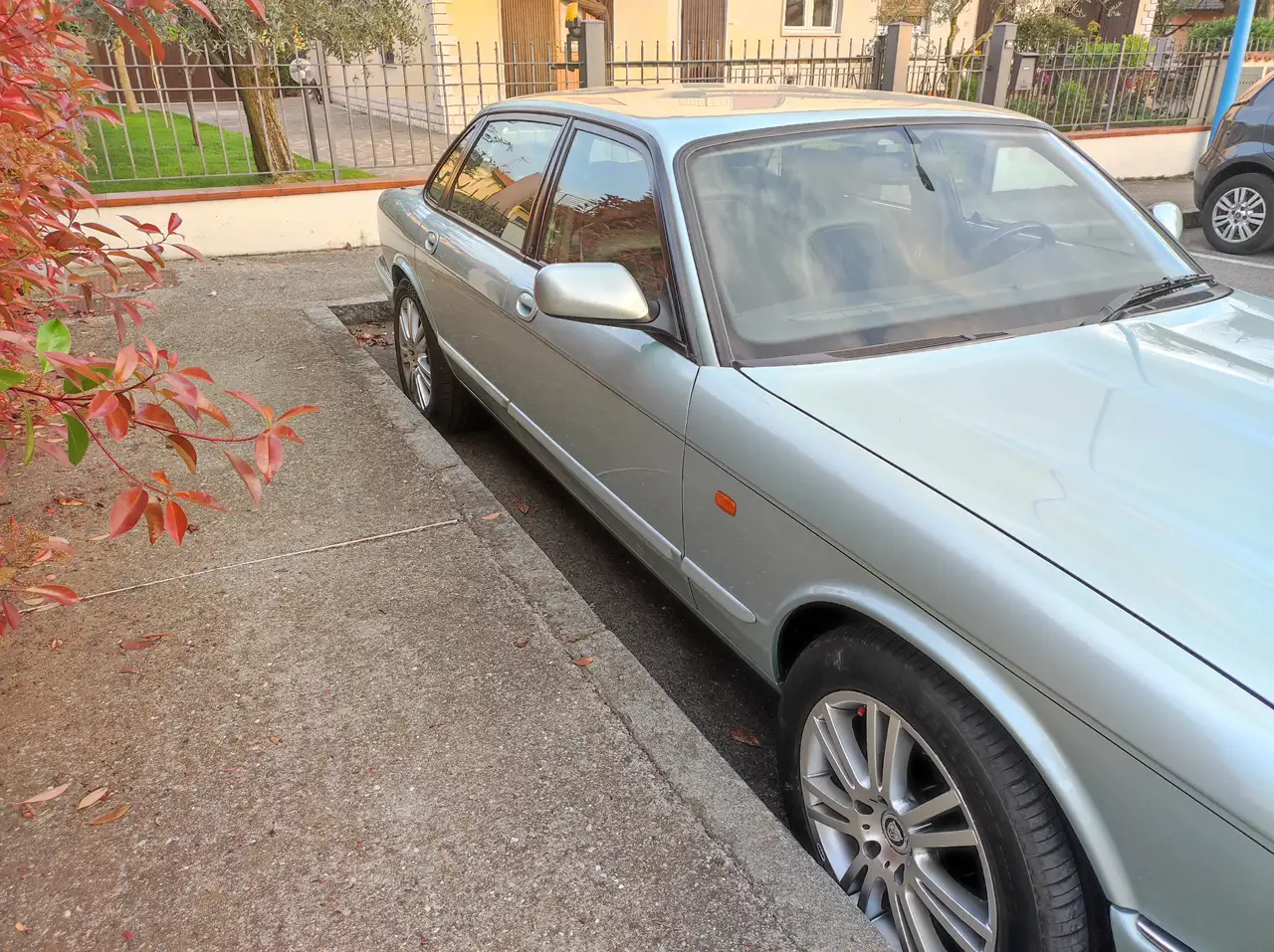 Jaguar XJ8 ASI, foto 10