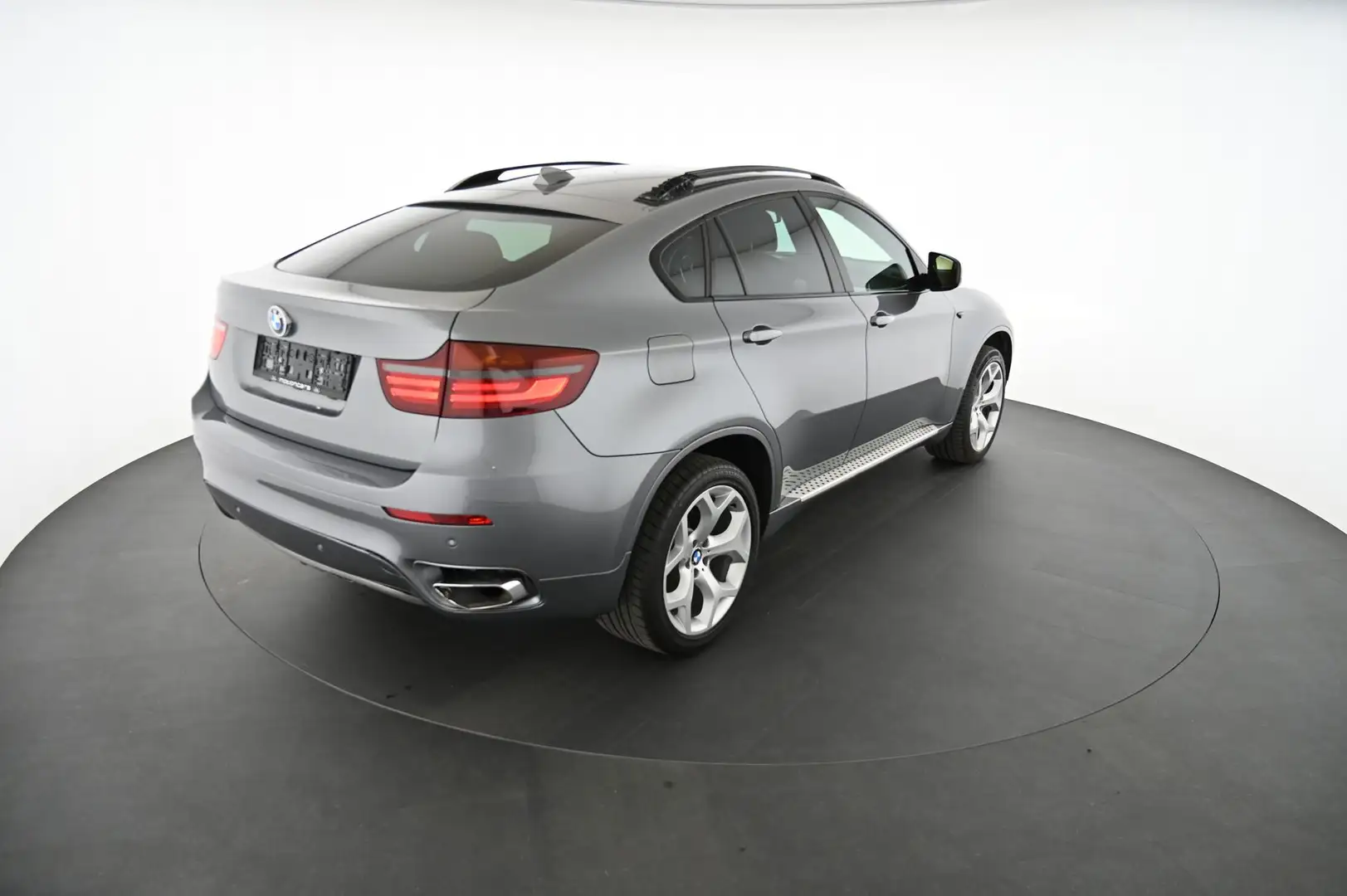 BMW X6 xDrive 35d Pickerl NEU Grau - 2