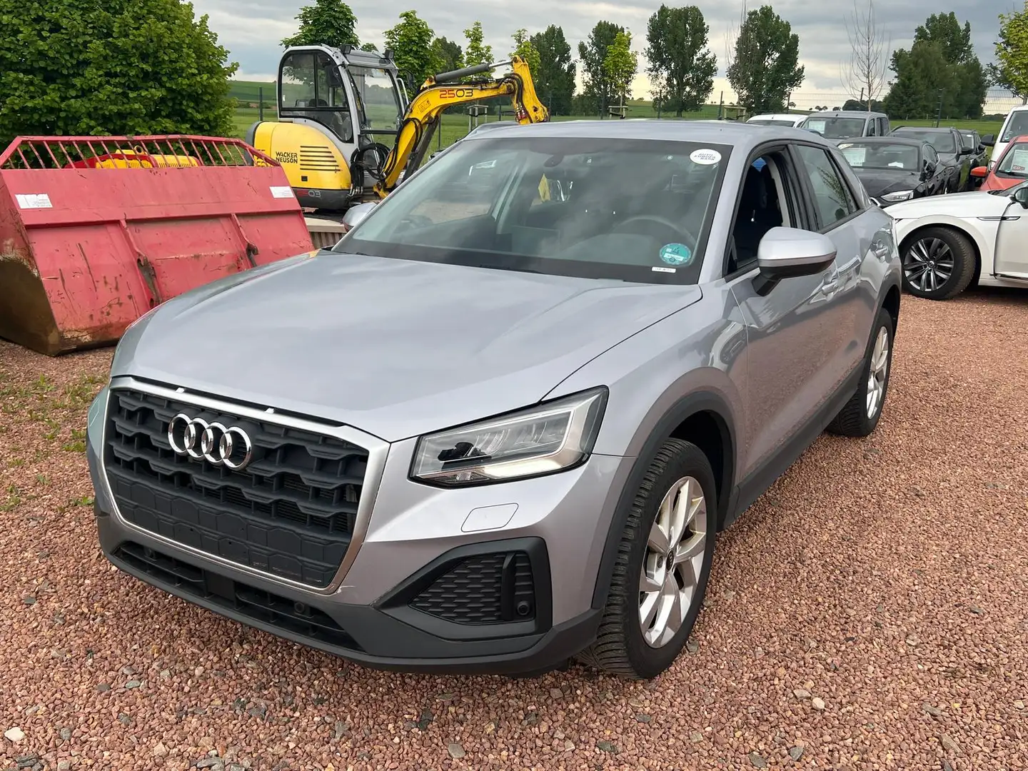 Audi Q2 1.0 TFSI 30 ACC|LED|Navi|SHZ Silber - 2