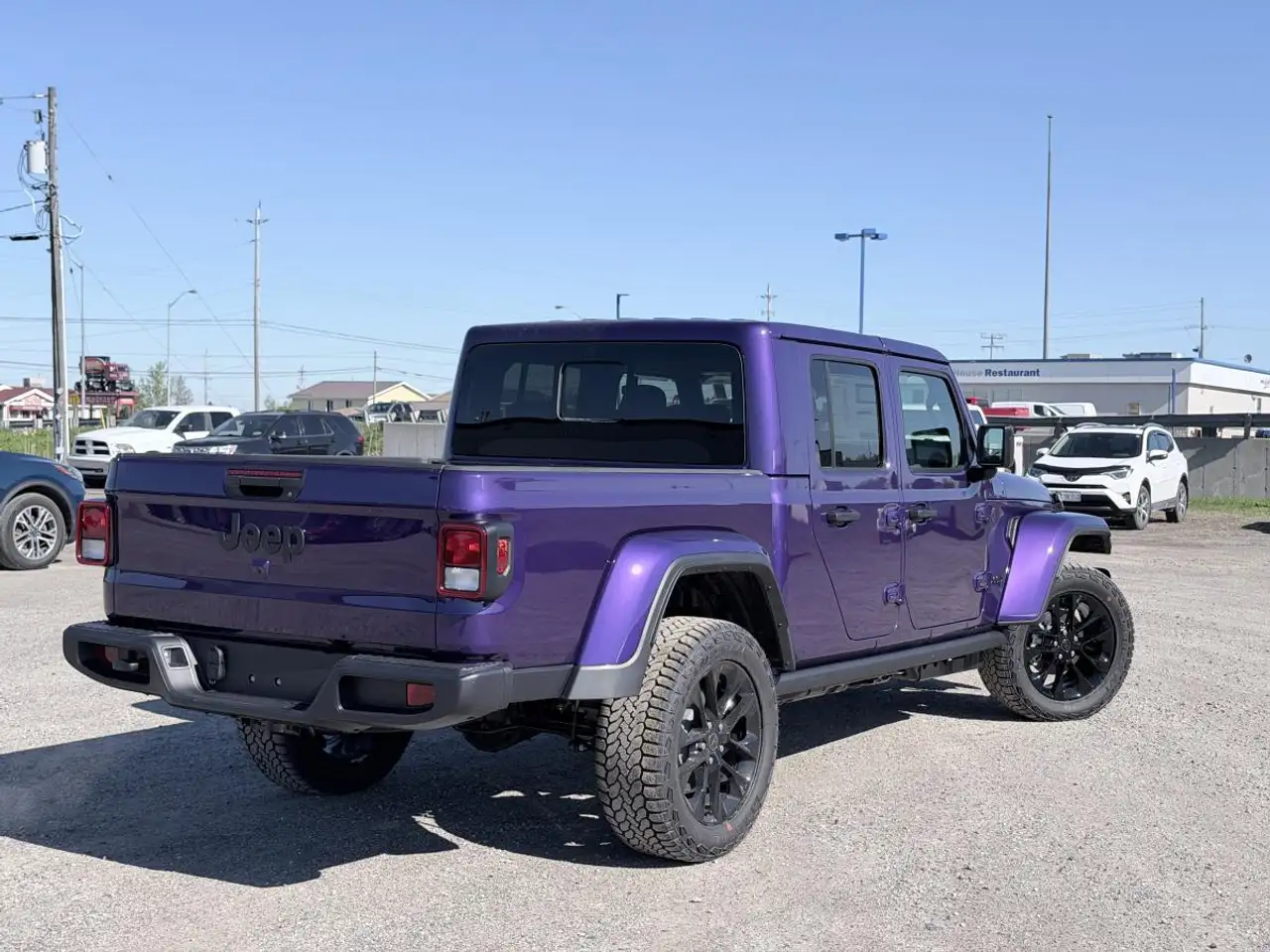 Jeep Gladiator снимка Jeep Gladiator