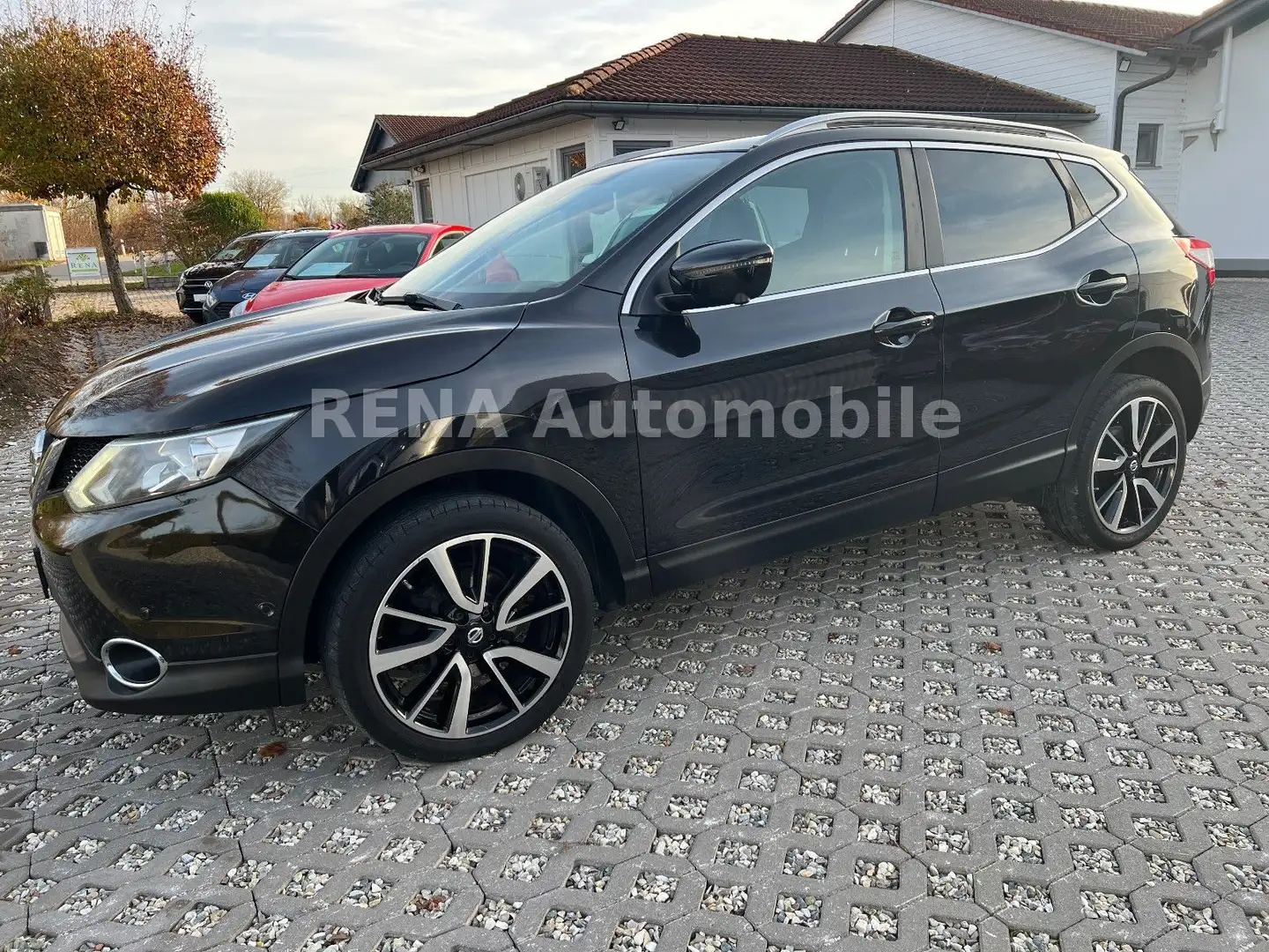 Nissan Qashqai Tekna 1,6 DIG-TQ*Pano*Leder*360Grad*Navi Negro - 2
