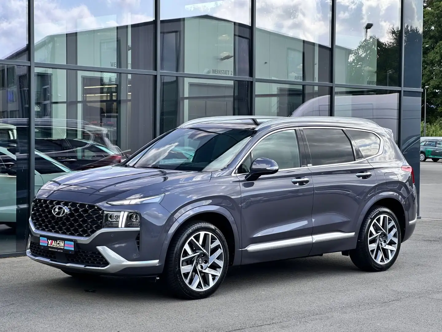 Hyundai SANTA FE 2.2 CRDi Prime 4WD DCT SEVEN 7-SITZ/ACC Grijs - 2