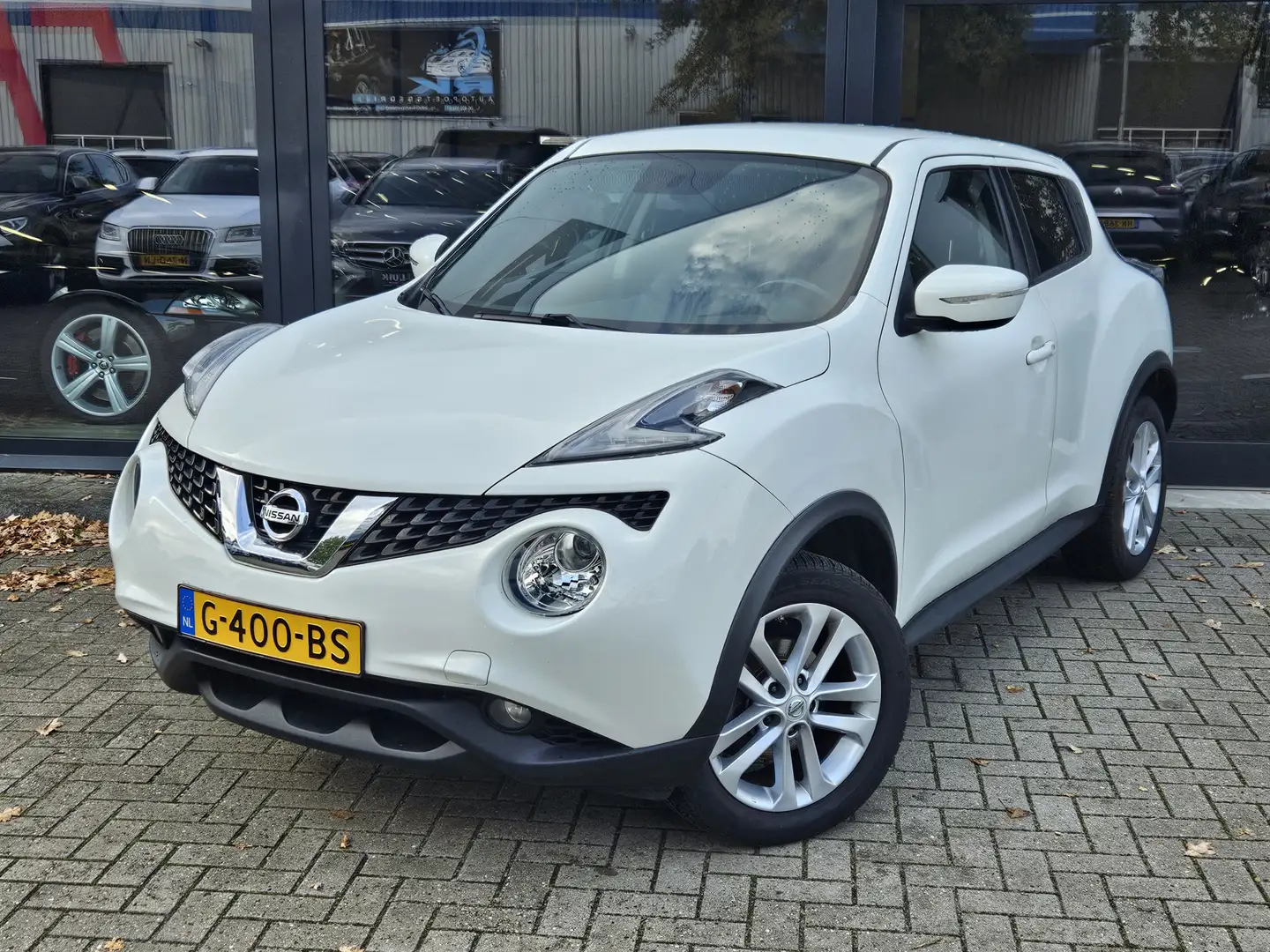 Nissan Juke 1.2 DIG-T S/S Acenta FACELIFT + LM VELGEN + CRUISE Wit - 2
