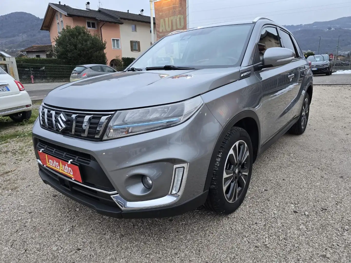 Suzuki Vitara 1.4 Hybrid 4WD AllGrip Top Grijs - 2