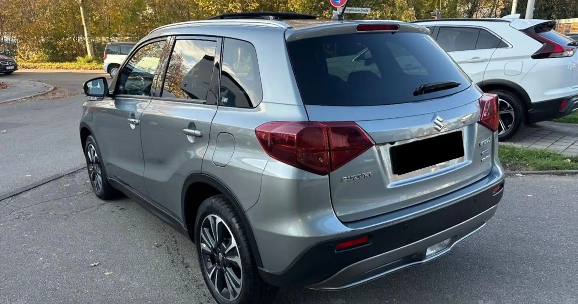 Suzuki Vitara 1.4 Hybrid 4WD AllGrip Top Grigio - 2