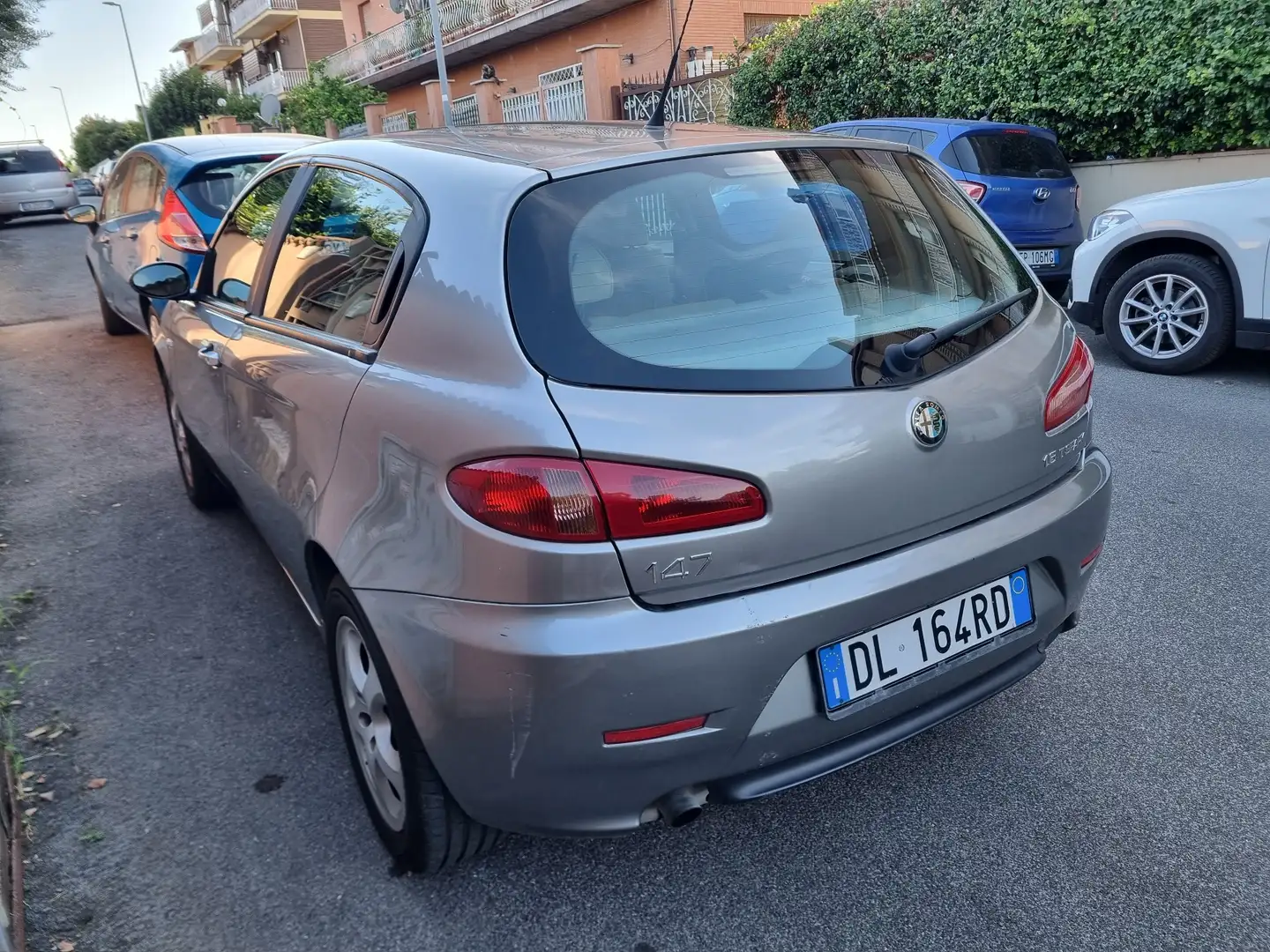 Alfa Romeo 147 5p 1.6 ts 16v Distinctive c/esp 120cv - 2
