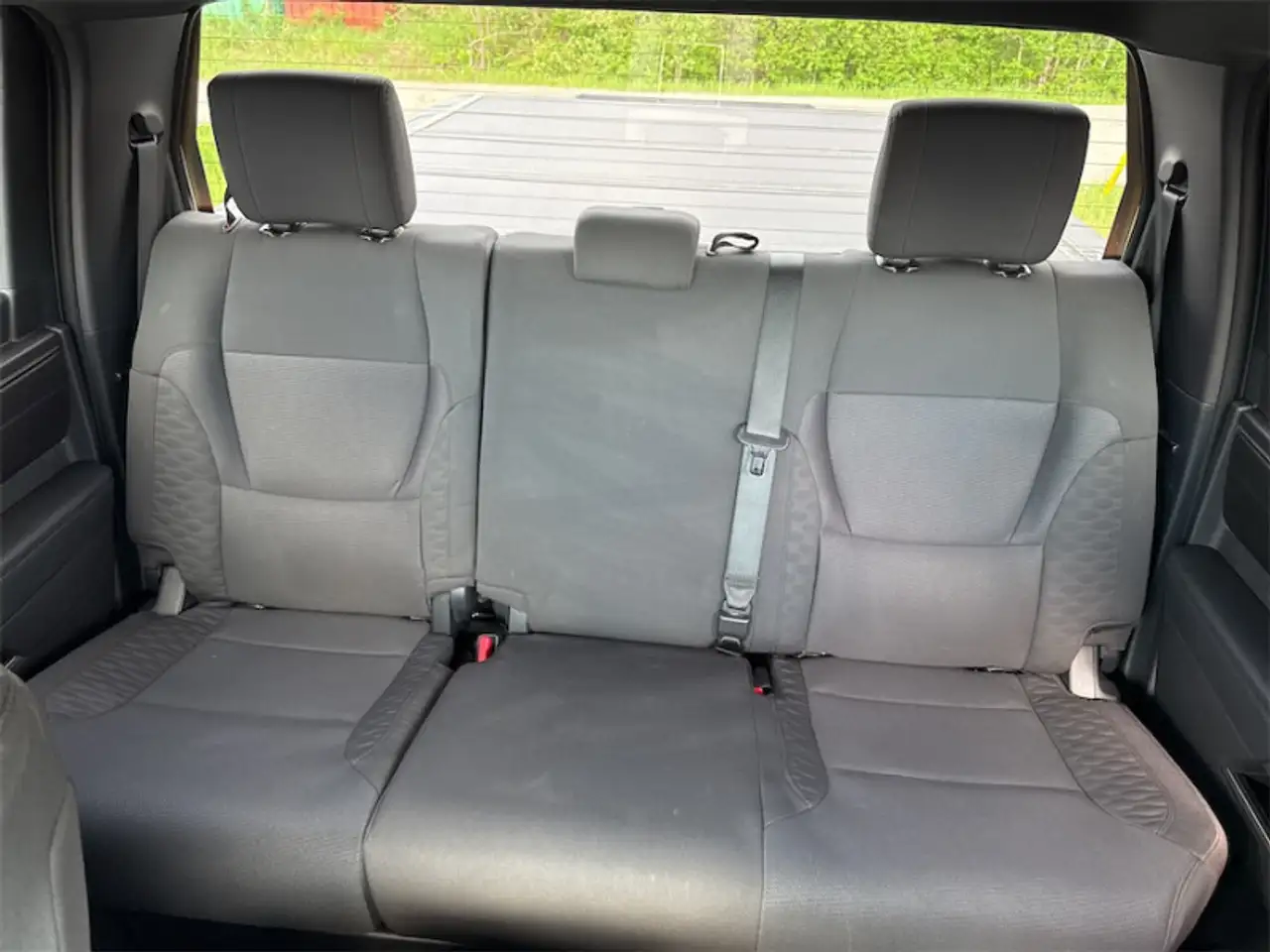 Toyota Tundra снимка Toyota Tundra