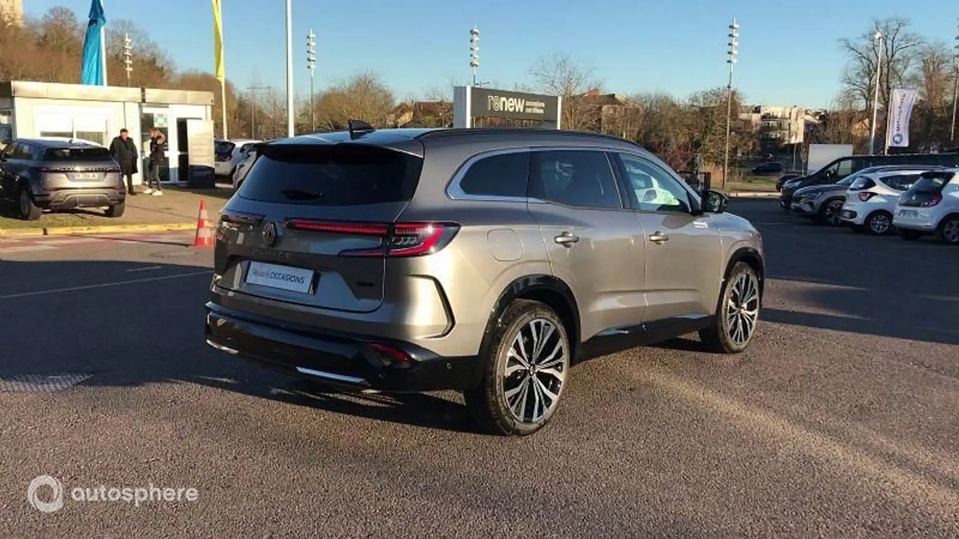 Renault Espace 1.2 E-Tech full hybrid 200ch Iconic 7 places - 24 - 2