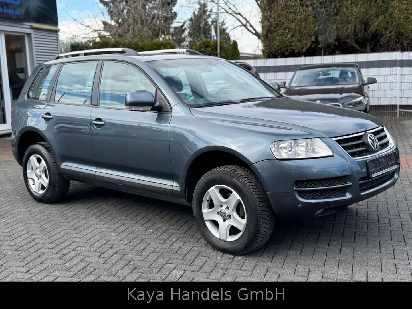 Volkswagen Touareg R5 TDI Automatik/Navi/GSD/AHK-3500 KG Grau - 1