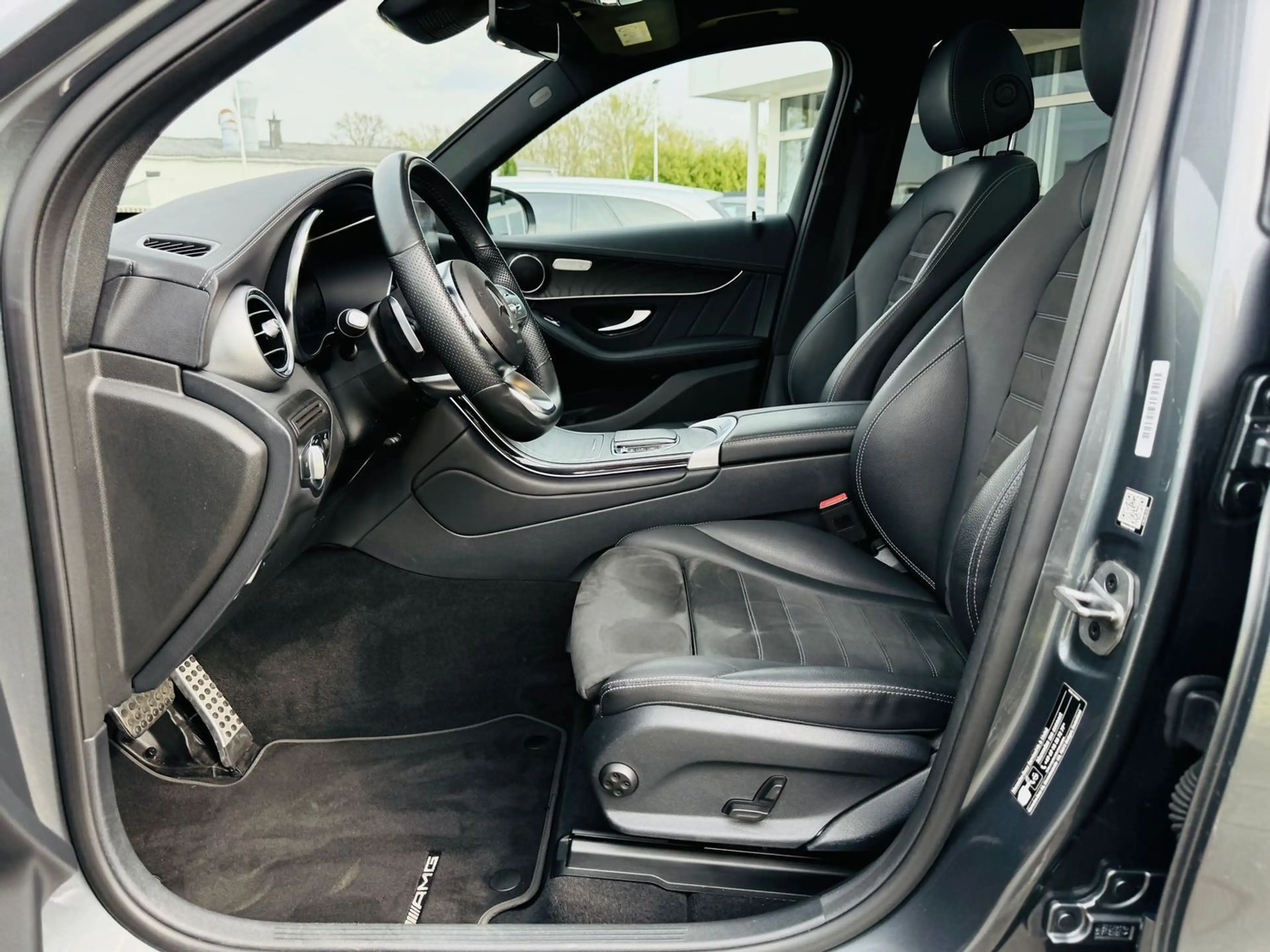Mercedes-Benz GLC 220 d 4M AMG, Panodach, AHK schw, PTS, RFK, Totw, LED, — photo 8
