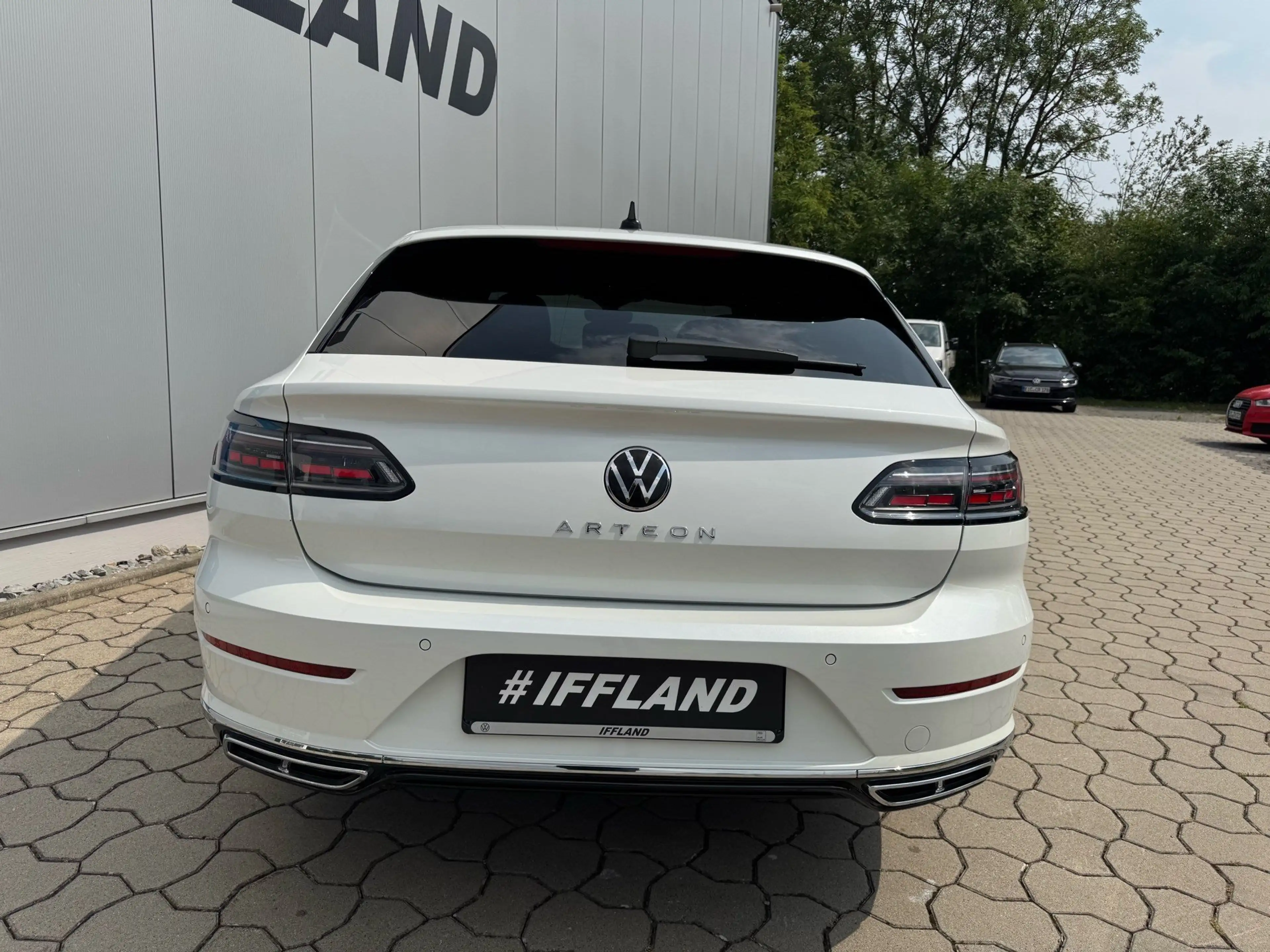 Volkswagen Arteon Shooting Brake 2.0 TDI DSG R-Line *AHK*LED* — photo 5