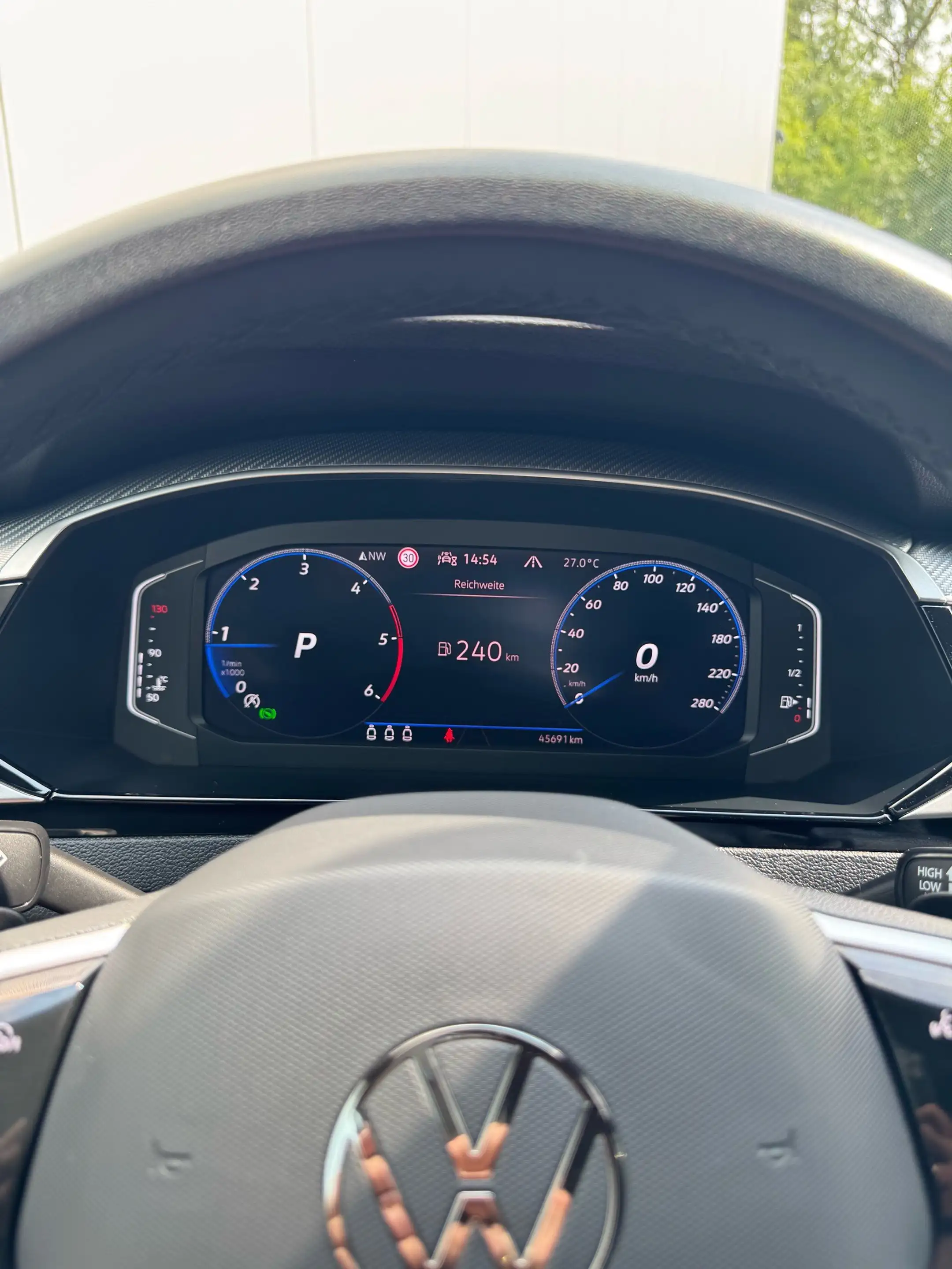 Volkswagen Arteon Shooting Brake 2.0 TDI DSG R-Line *AHK*LED* — photo 19