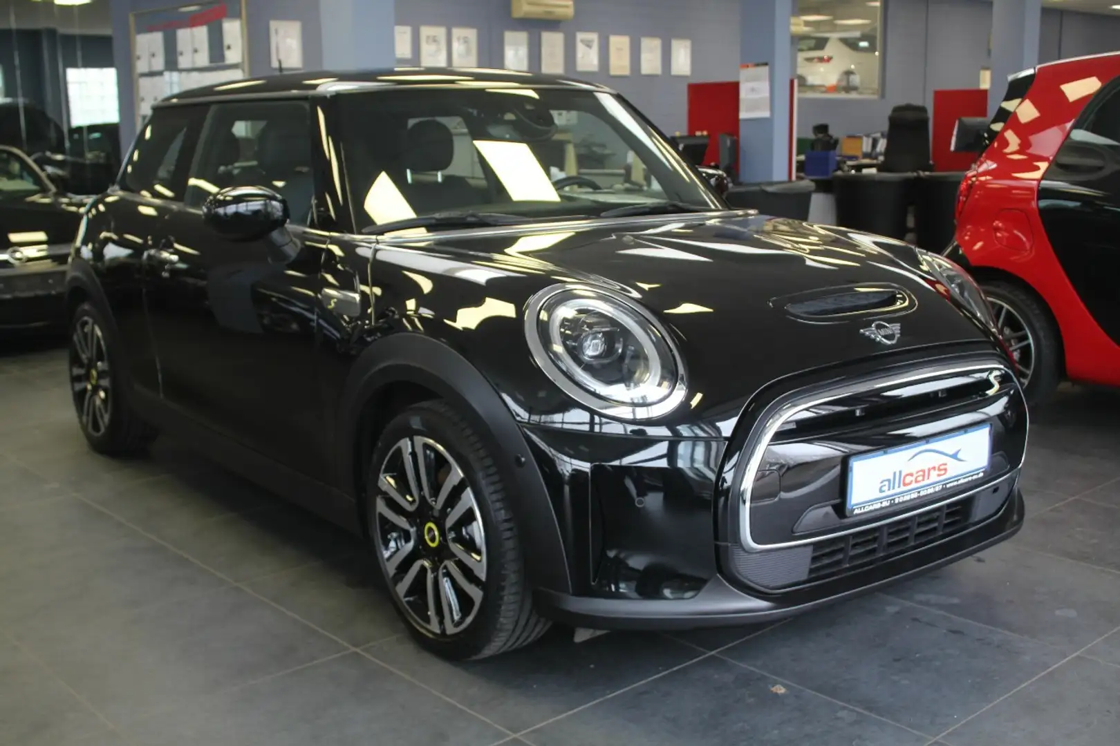 MINI Cooper SE Leder - SHZ - Kamera - Navi - Schwarz - 1
