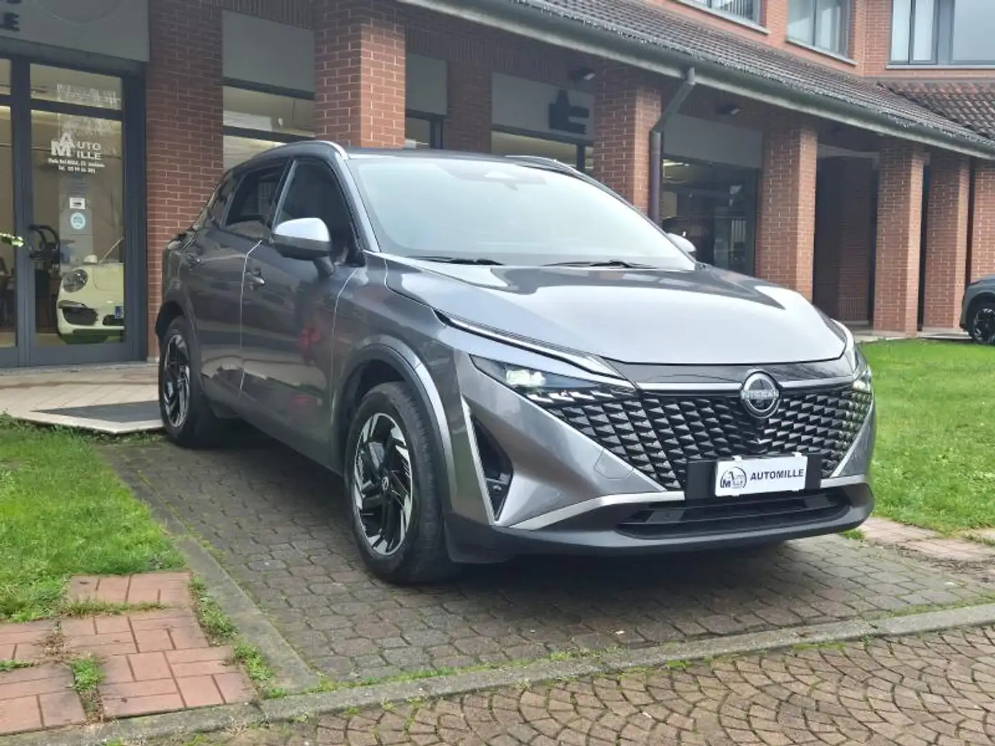 Nissan Qashqai 1.3 mhev N-Connecta 2wd 158cv xtronic Grau - 2