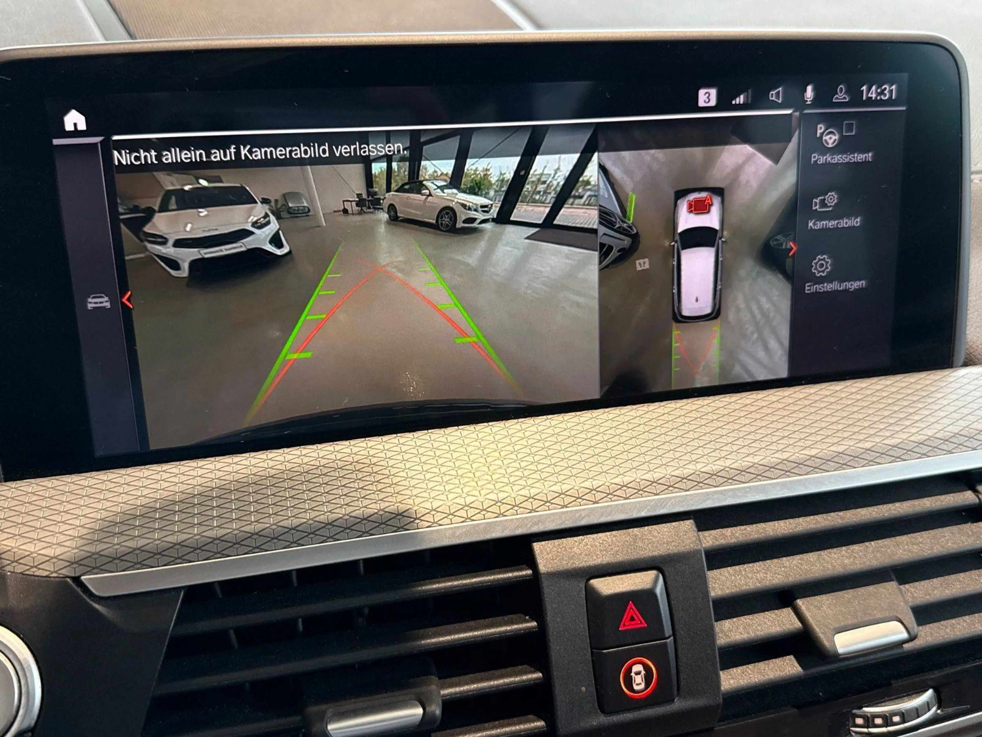 BMW X3 xDrive 30d M Sport Pano HUD 360° LiveCockpit — photo 15