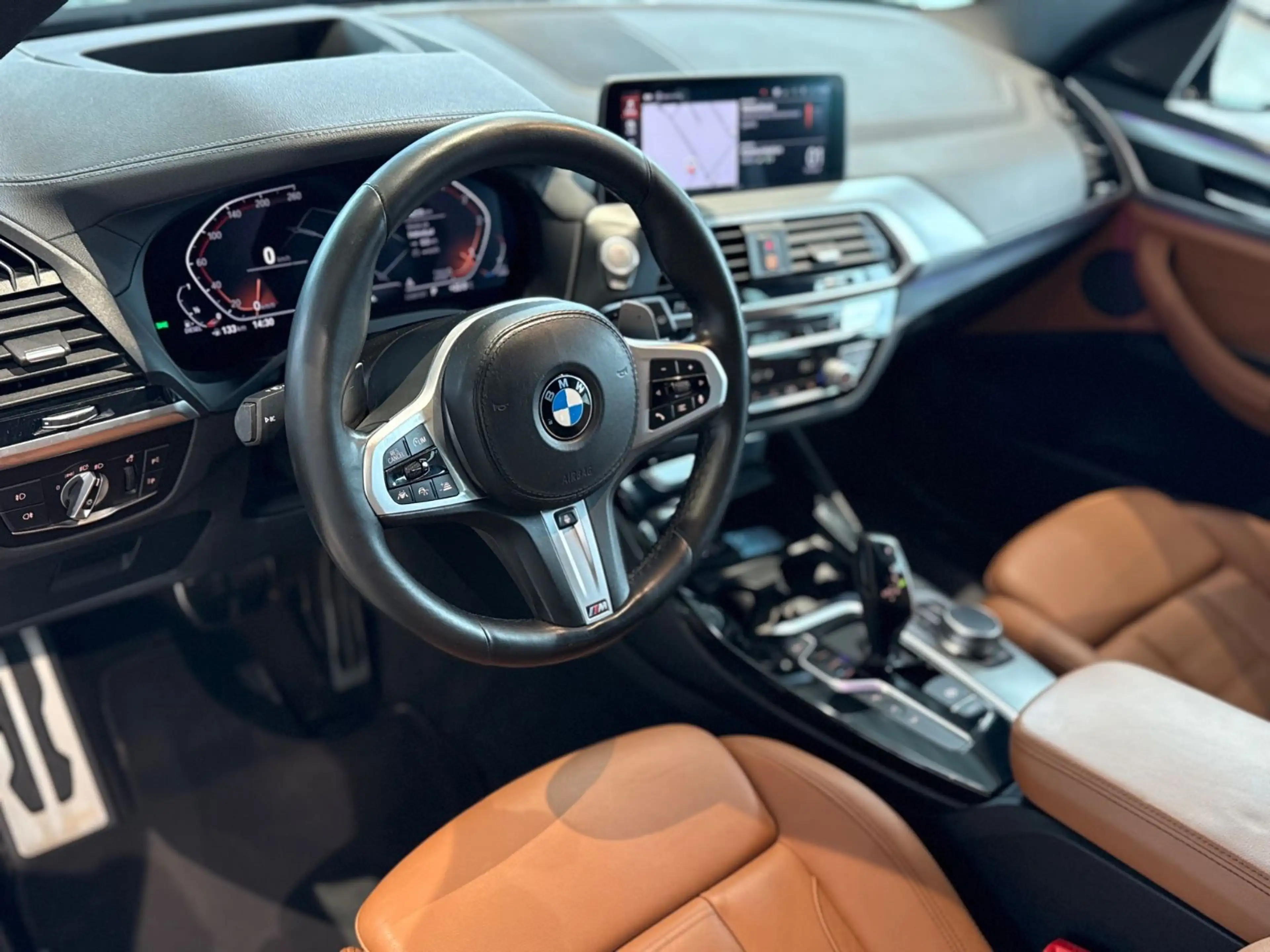 BMW X3 xDrive 30d M Sport Pano HUD 360° LiveCockpit — photo 7