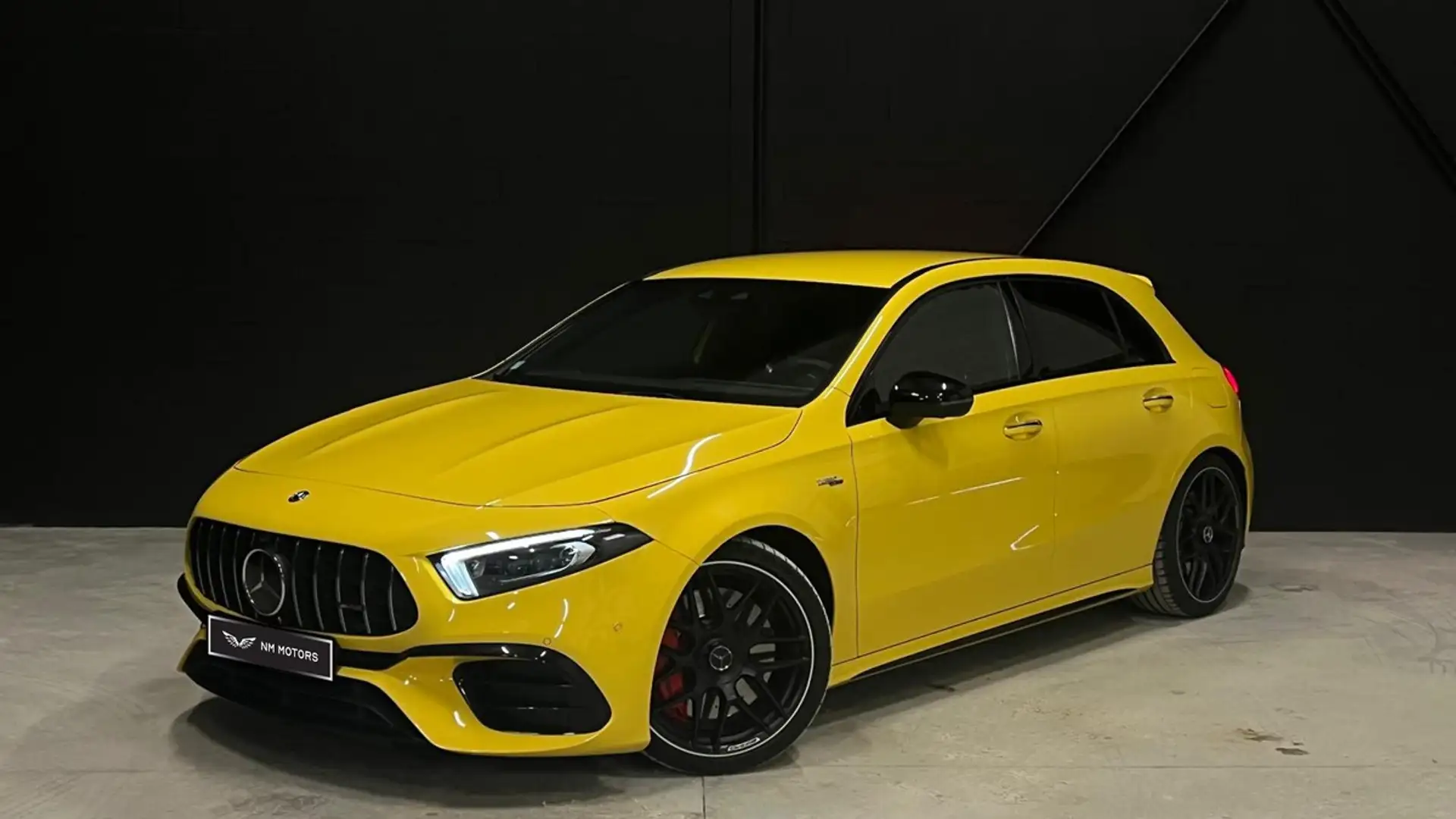 Mercedes-Benz 45S A45 S 421 CV 4 Matic Jaune - 1