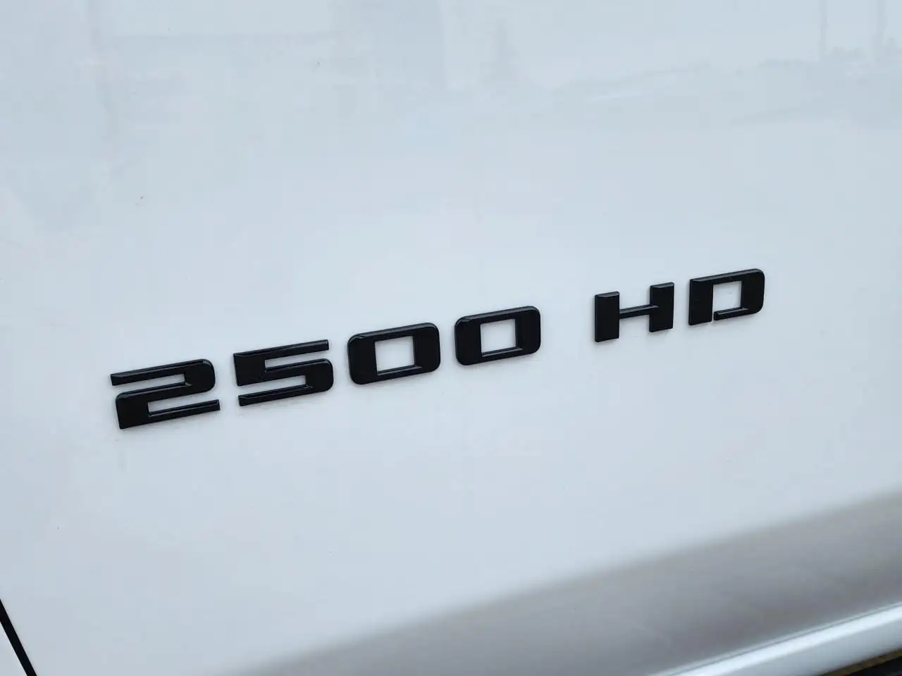 Chevrolet Silverado 2500 photo Chevrolet Silverado 2500