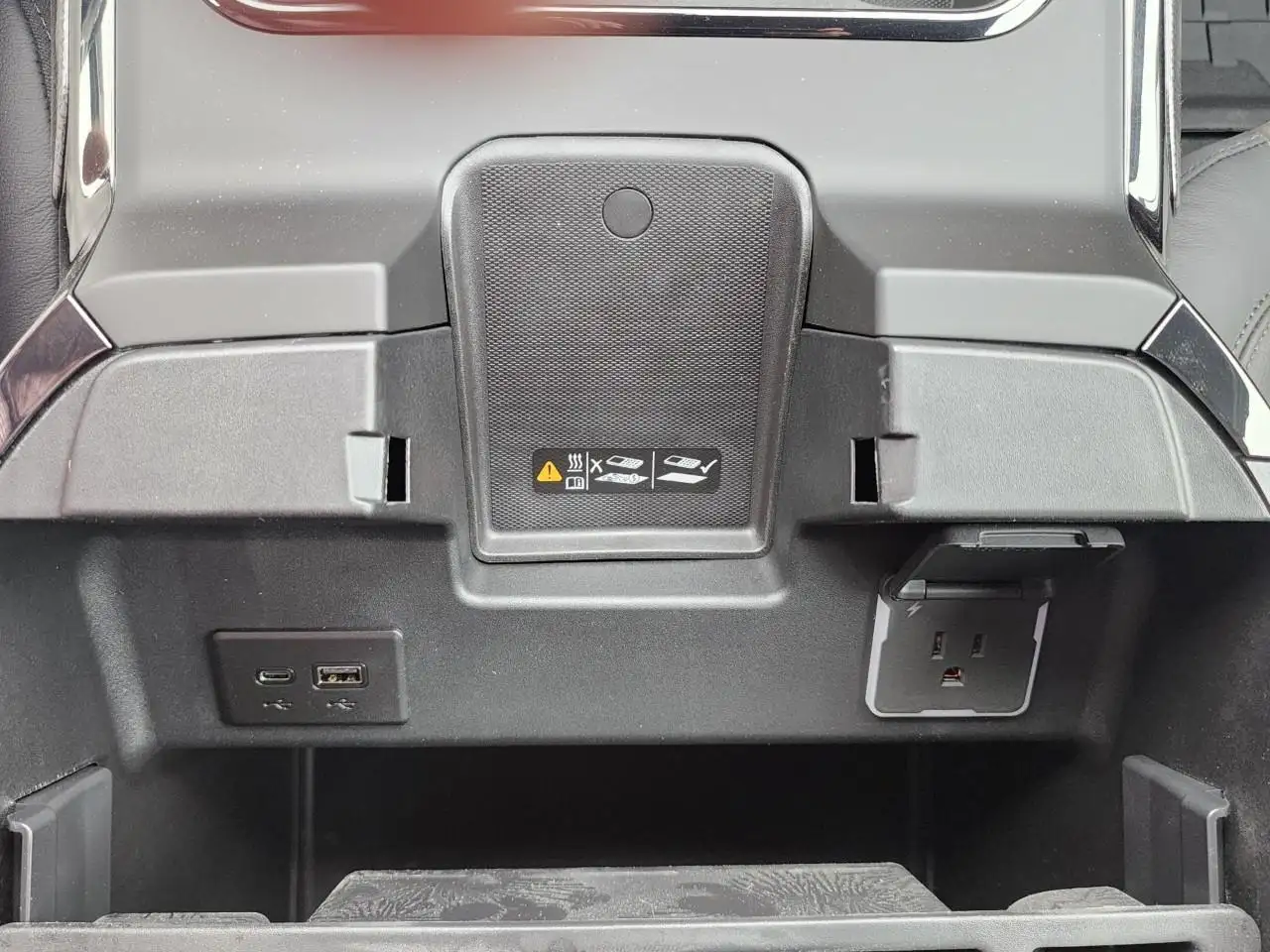 Chevrolet Silverado 2500 photo Chevrolet Silverado 2500