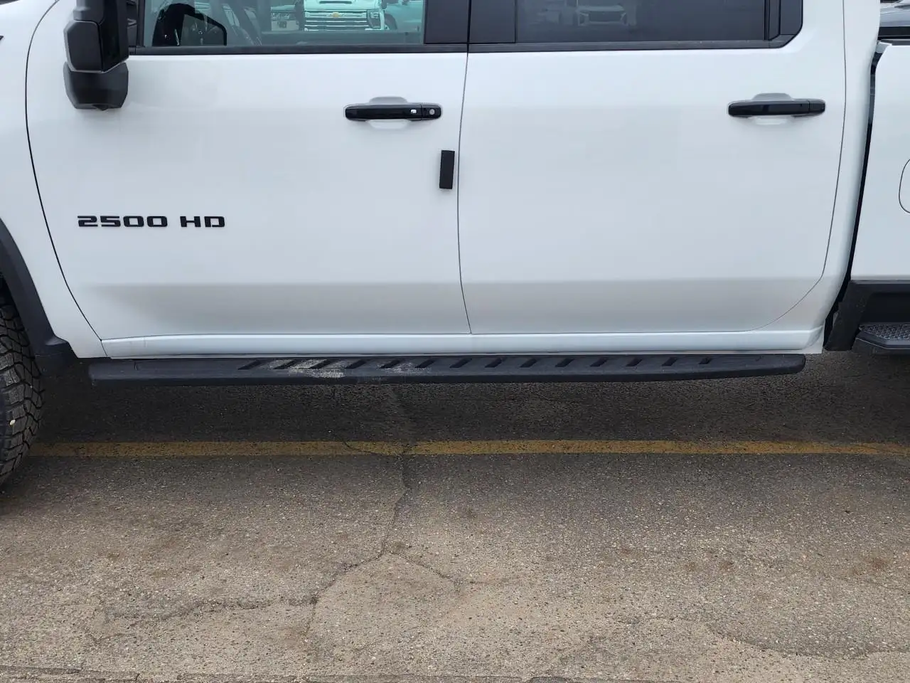 Chevrolet Silverado 2500 photo Chevrolet Silverado 2500