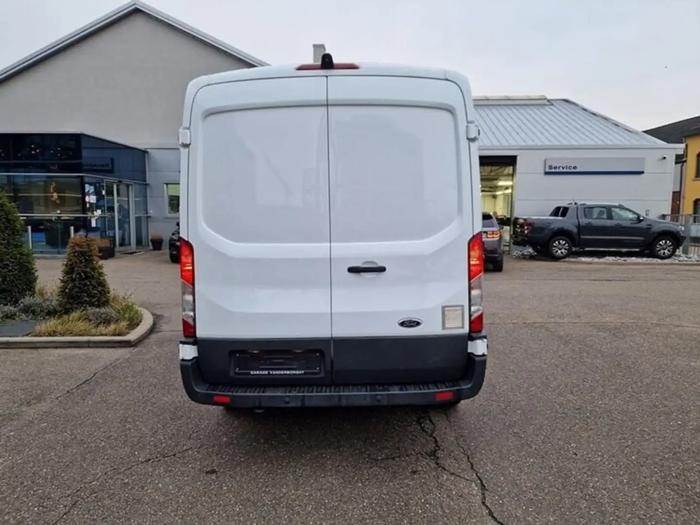 Ford Transit 2T TREND L2H2 130PK 19800+BTW Wit - 2