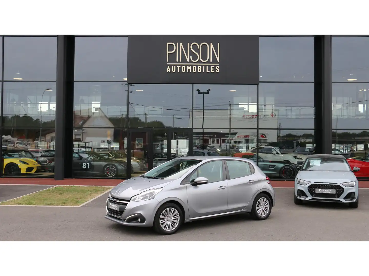 Peugeot 208 1.2i PureTech 12V S\u0026S - 82  BERLINE Active PH Gris - 2