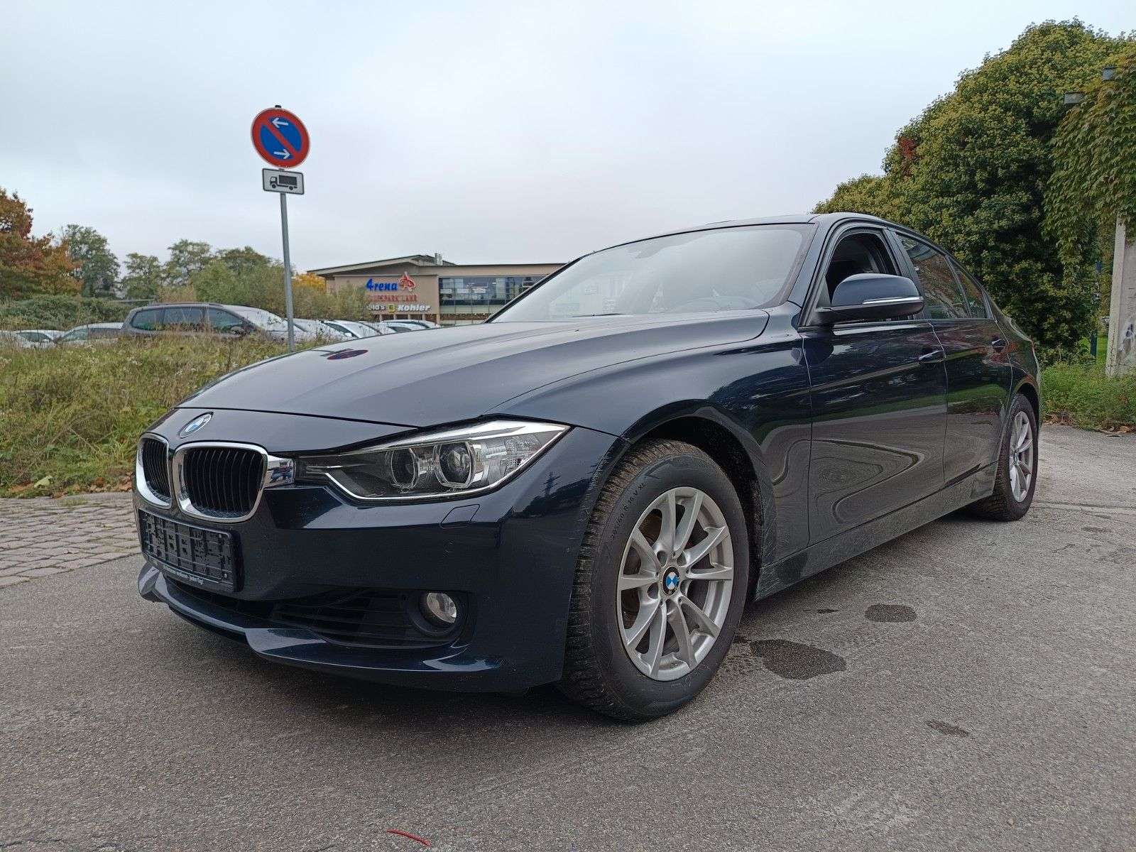 Second hand Bmw 3 Series 320