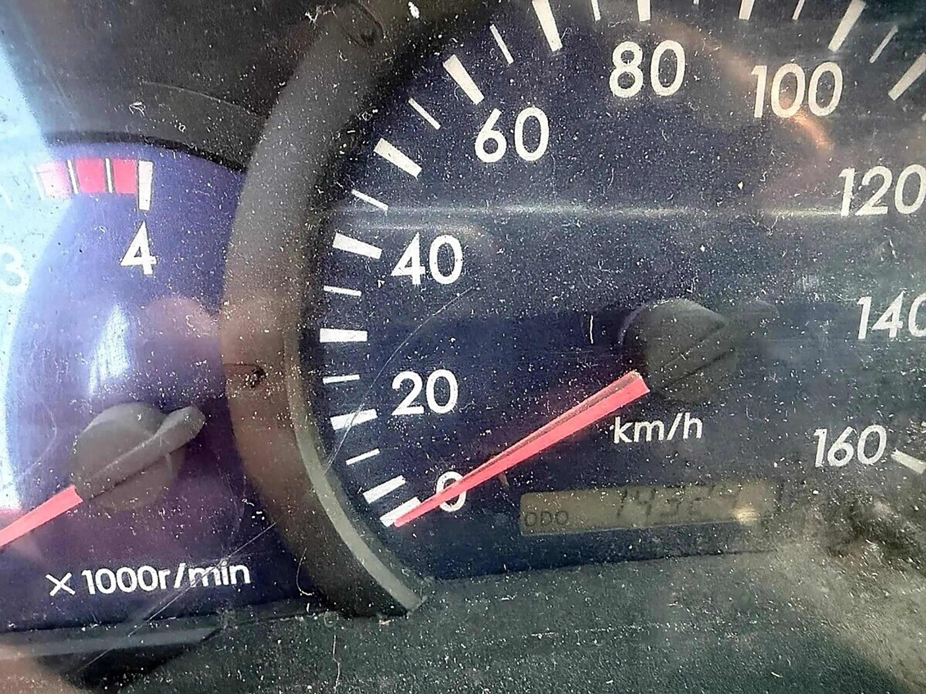 Mitsubishi Canter Canter 3 Seitenkipper 3.0 — photo 3