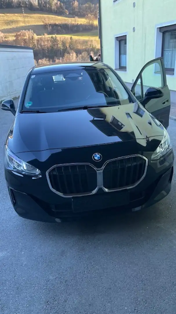 BMW 218 218d Actavia Tourer Aut. Schwarz - 1