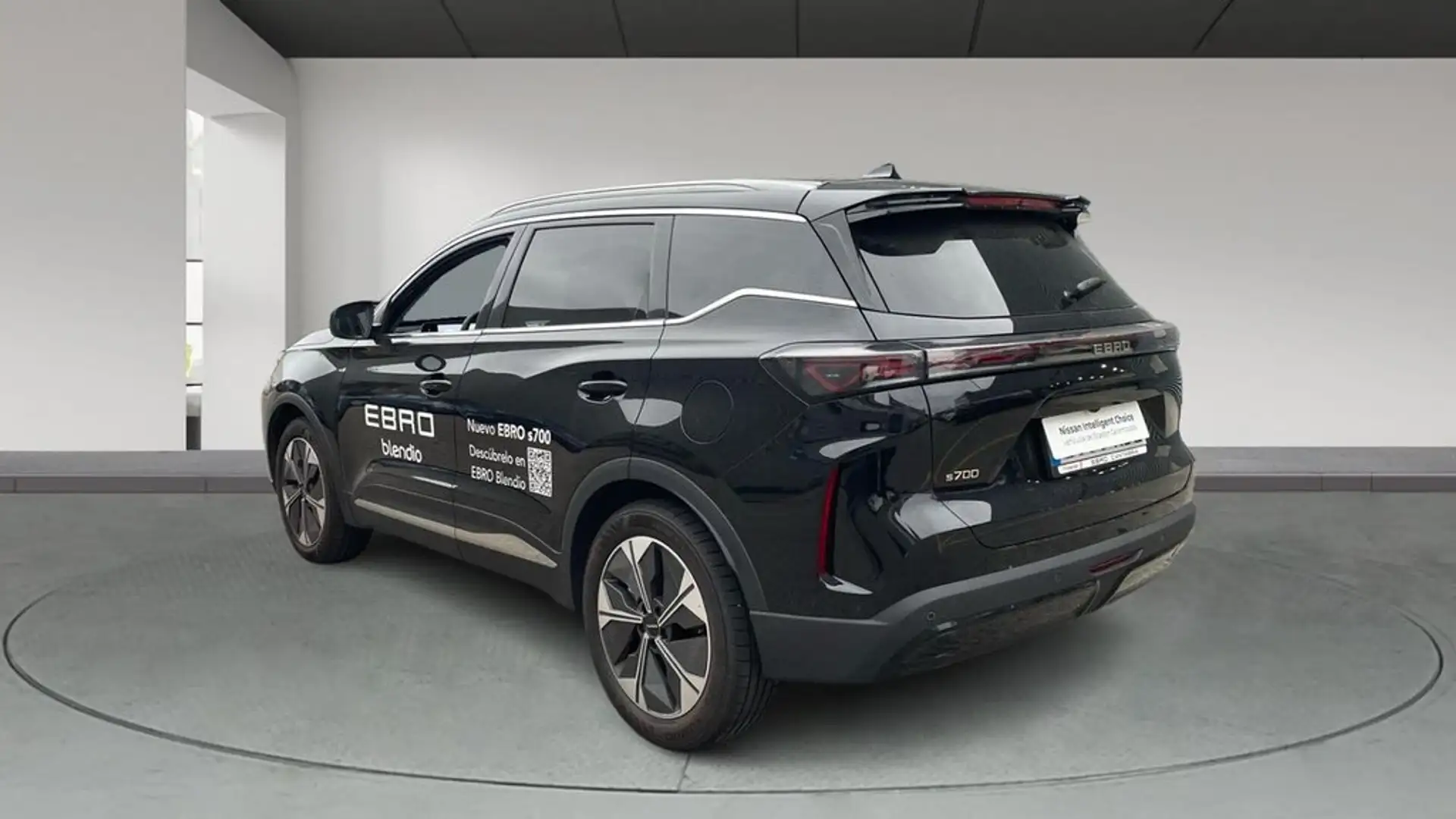 Ebro s700 1.6 TGDI LUXURY DCT 147 5P crna - 2