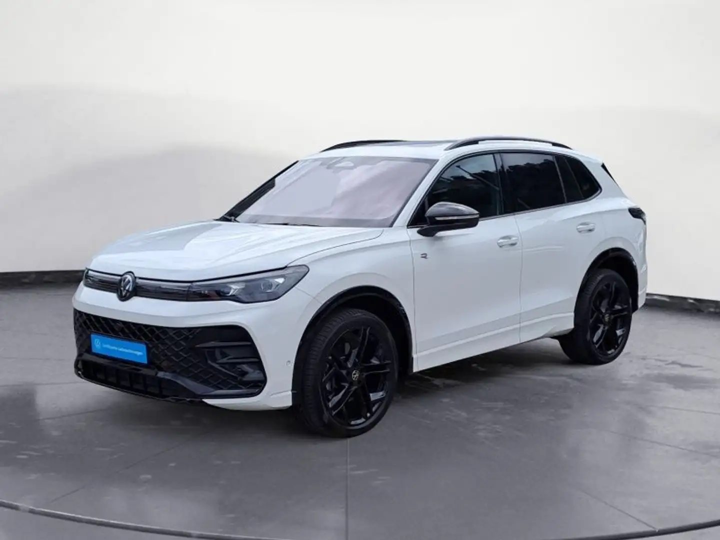 Volkswagen Tiguan 2.0 TDI DSG 4Motion R-Line IQ.Drive AHK Weiß - 2