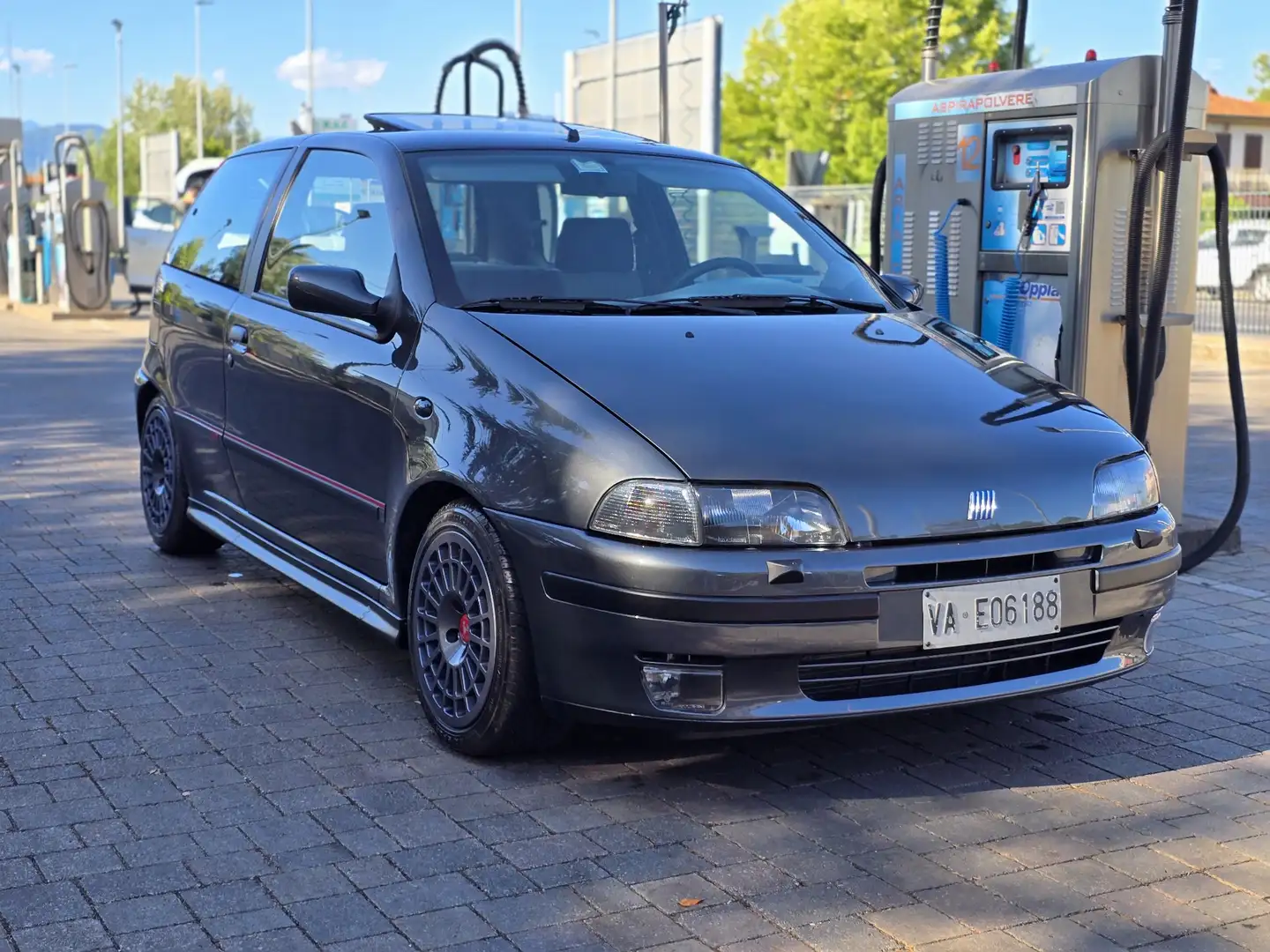 Fiat Punto 3p 1.4 GT - 2