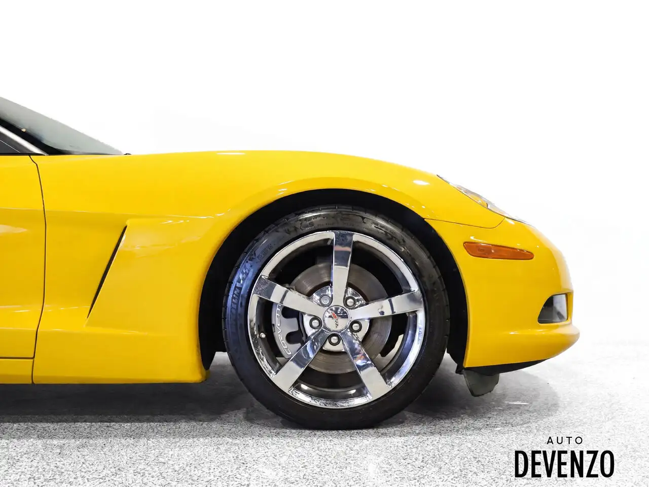 Chevrolet Corvette photo Chevrolet Corvette