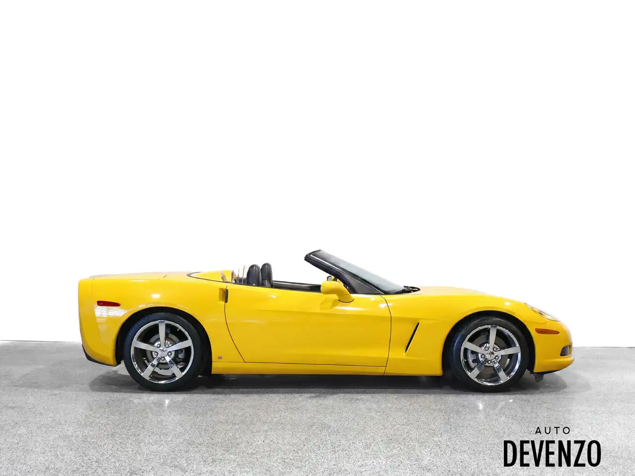 Chevrolet Corvette photo Chevrolet Corvette