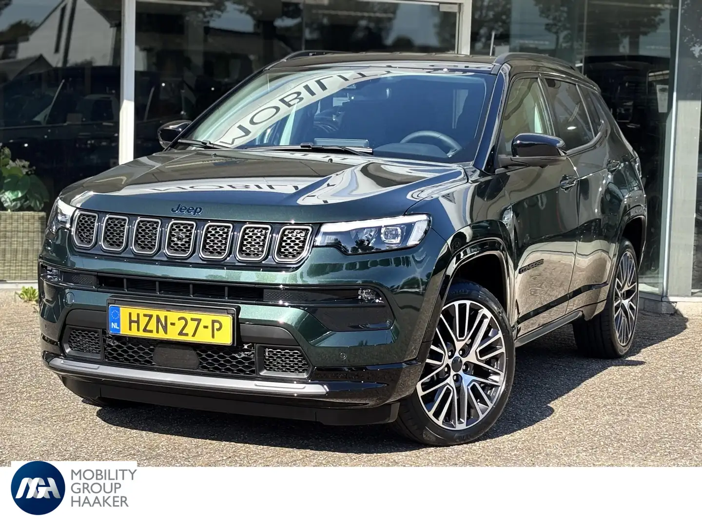 Jeep Compass 4xe 240 Plug-in Hybrid Electric Summit | Winter pa Groen - 1