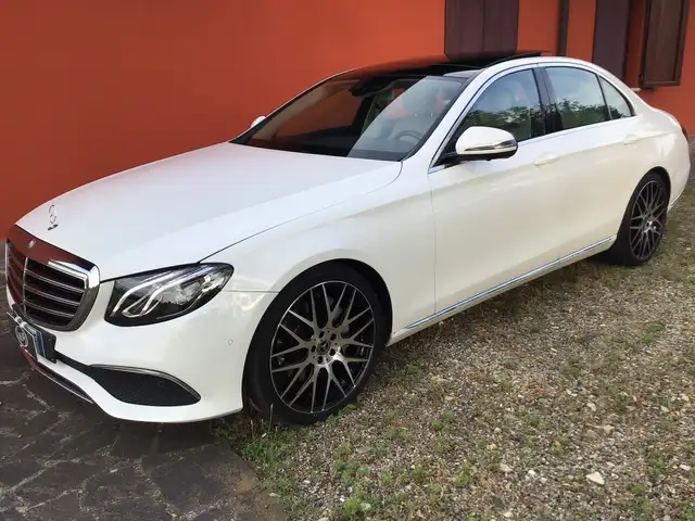 Mercedes-Benz E 350 Premium Plus BIANCO METALIZ 2 PROPRIETARI KM VERI!