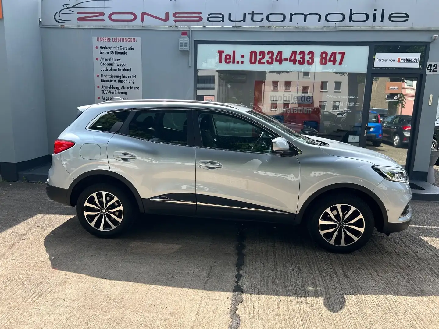 Renault Kadjar Techno Auto.+Navi+Kamera+LED+SHZ+Allw.LM Grigio - 1