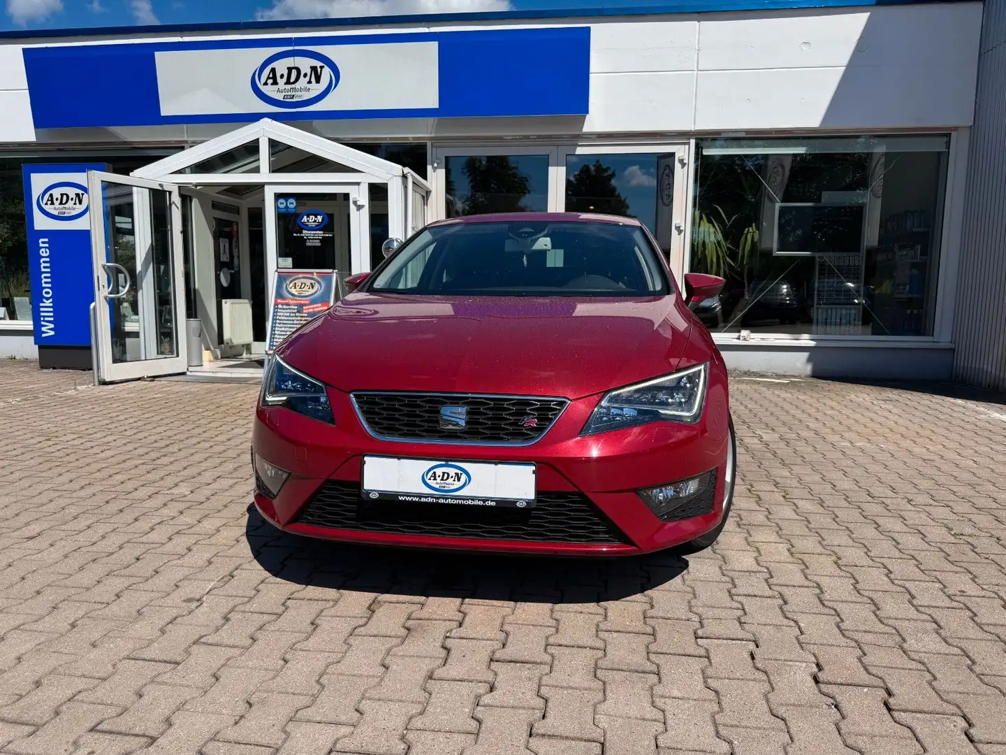 SEAT Leon FR 1.8 TSI *1.Hand*53´km*LED*Navi* - 1