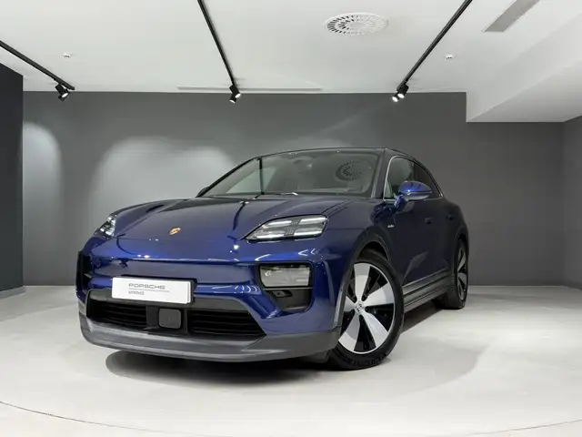 Porsche Macan 4