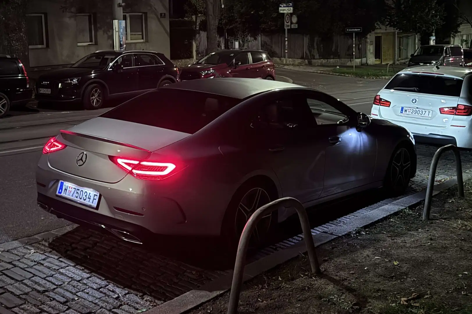 Mercedes-Benz CLS 220 d Aut. AMG PAKET / gültiges Pickerl - 1