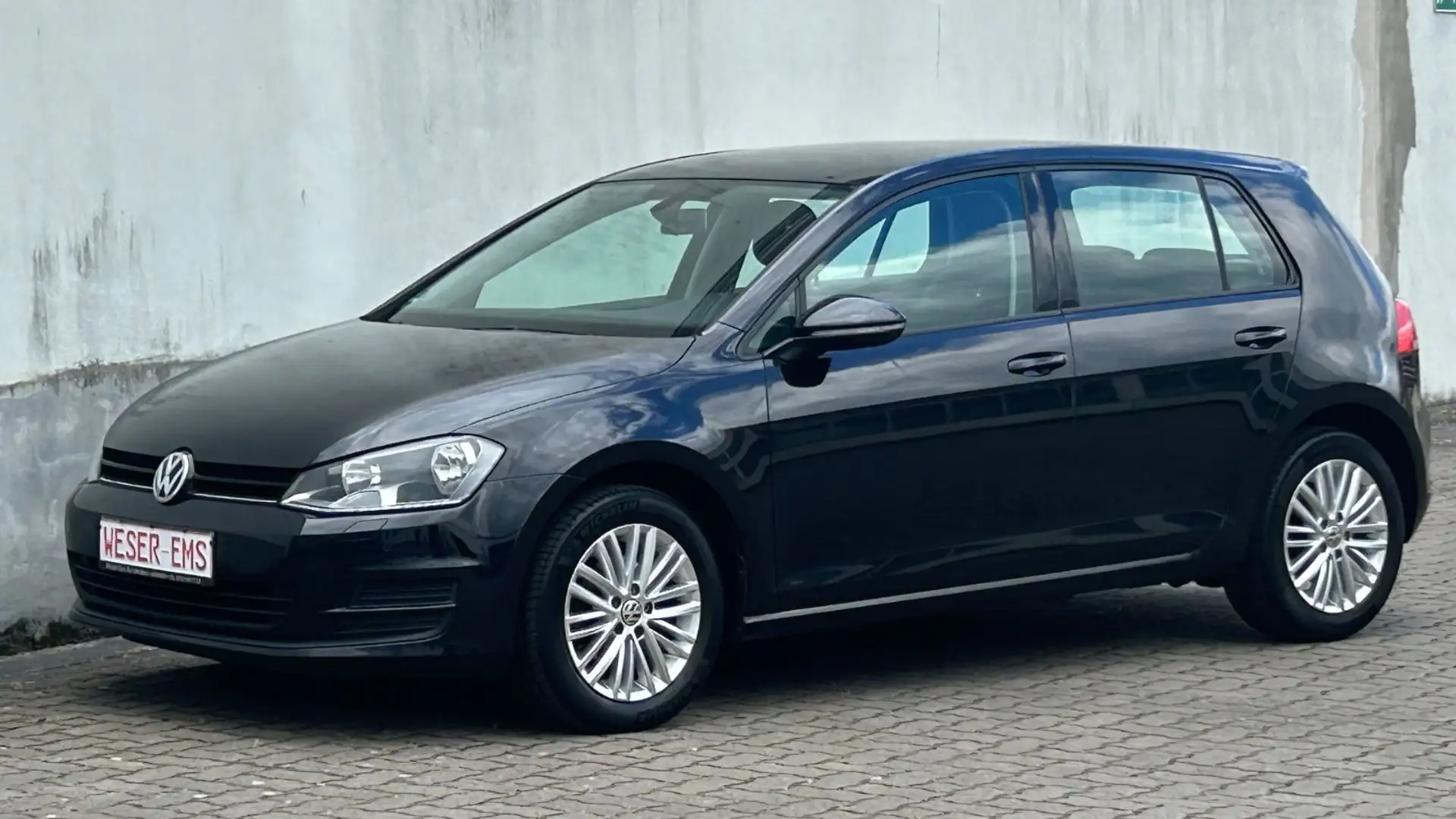 Volkswagen Golf VII 1,2 TSi Trendline BMT SHZ Klima eFH ALU Zwart - 1