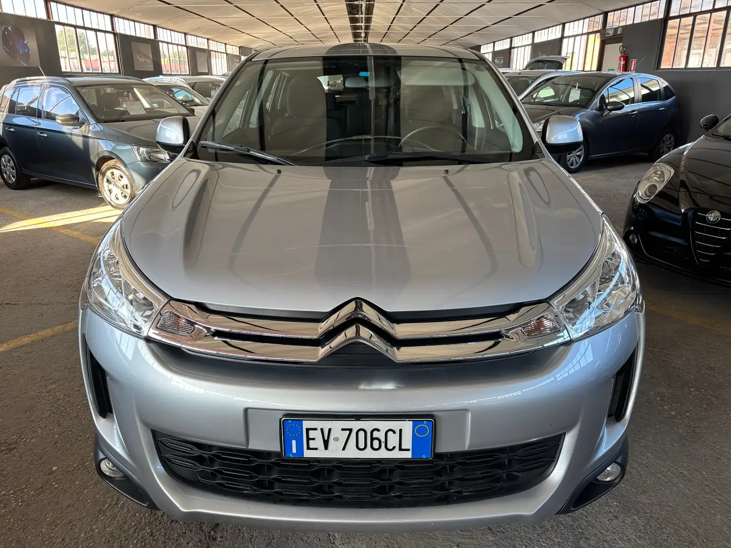 Citroen C4 Aircross 1.6i Attraction NEOPATENTATO Grigio - 2