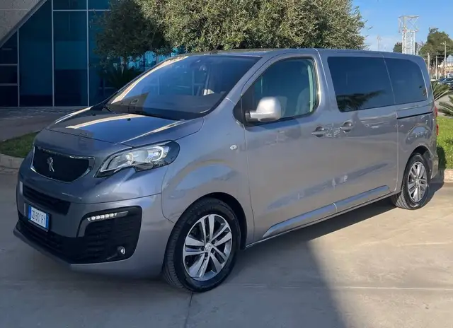 Peugeot Traveller BlueHDi 2.0 180CV Standard Active - possibilità noleggio no scoring