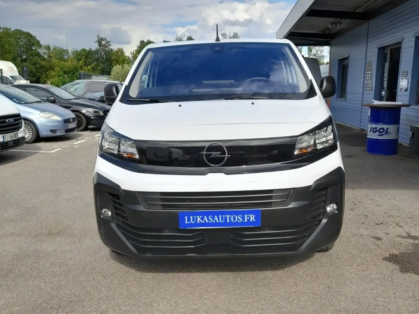 Opel Vivaro FOURGON GN TAILLE XL BLUEHDI 180 SS EAT8 PRIX 21500 HT Blanc - 2