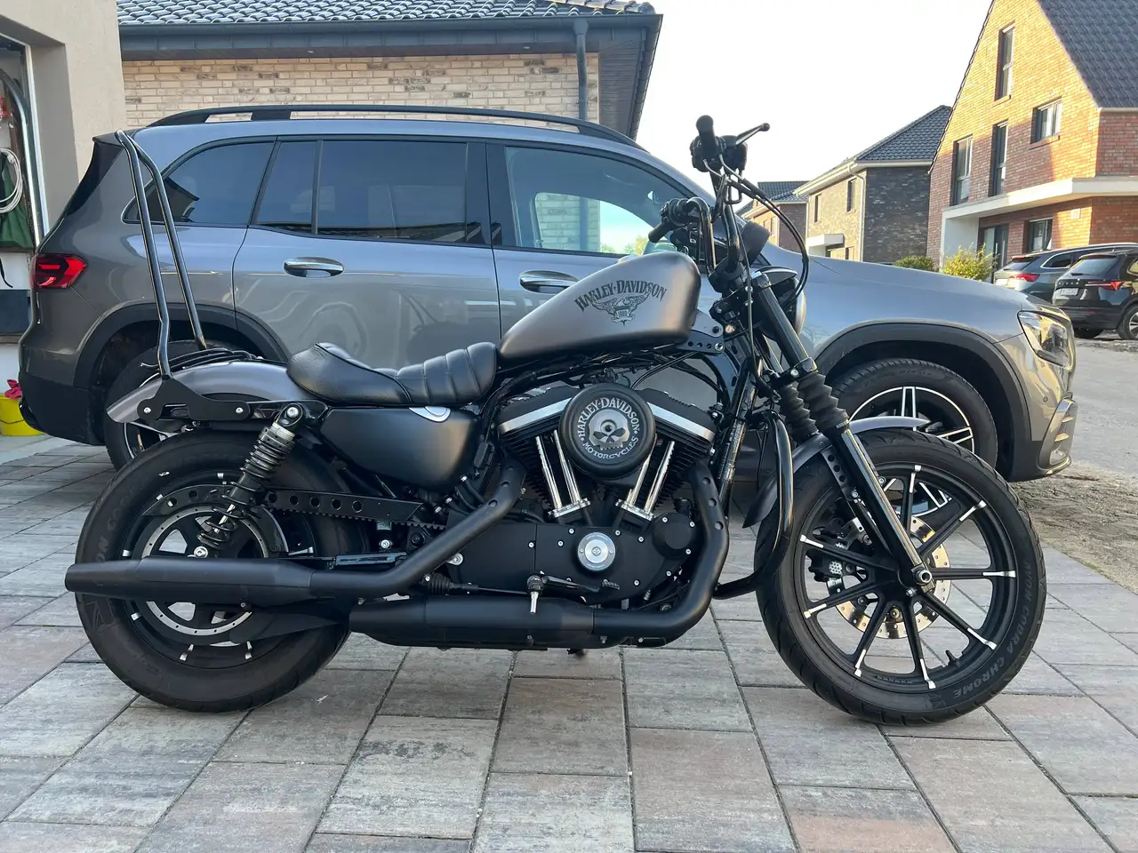 Harley-Davidson Iron 883