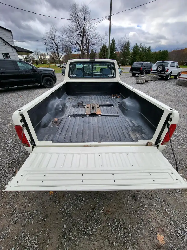 Ford F 350 снимка Ford F 350