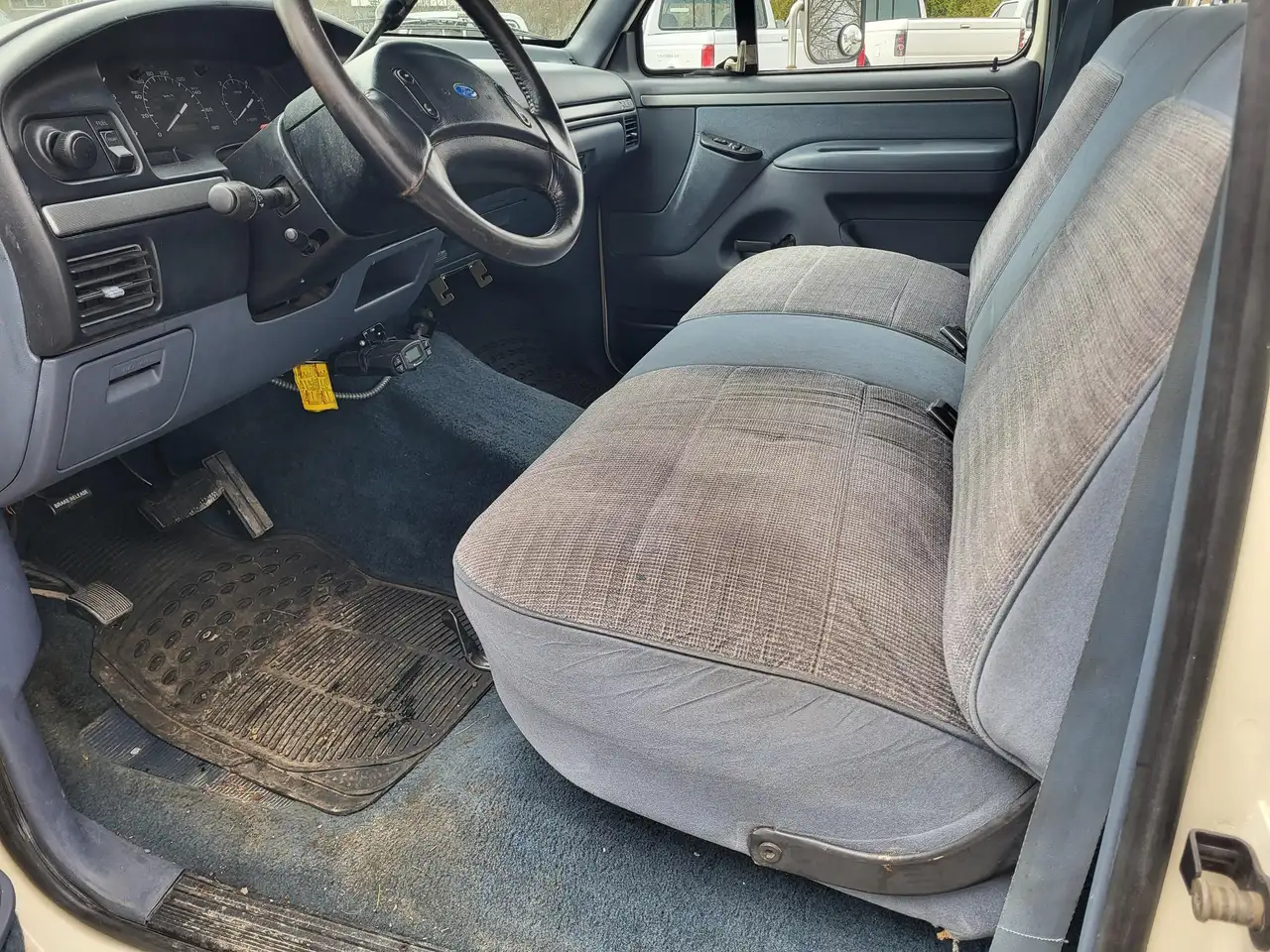 Ford F 350 снимка Ford F 350