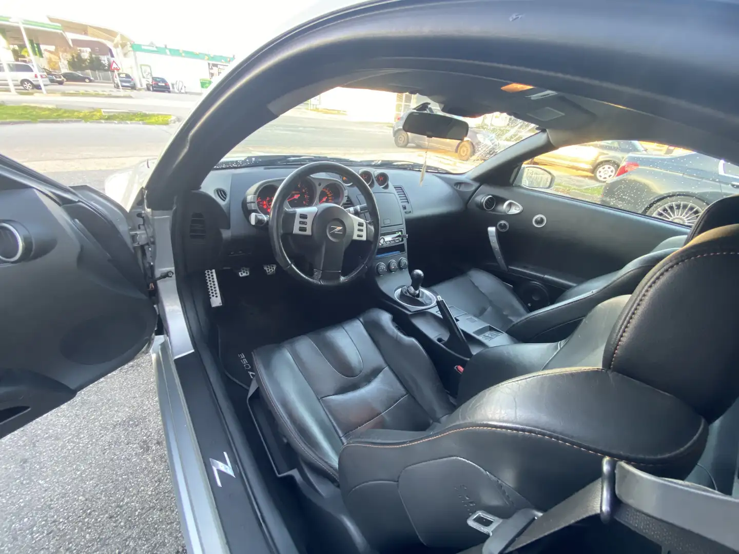 Nissan 350Z 350 Z Premium Pack - 1