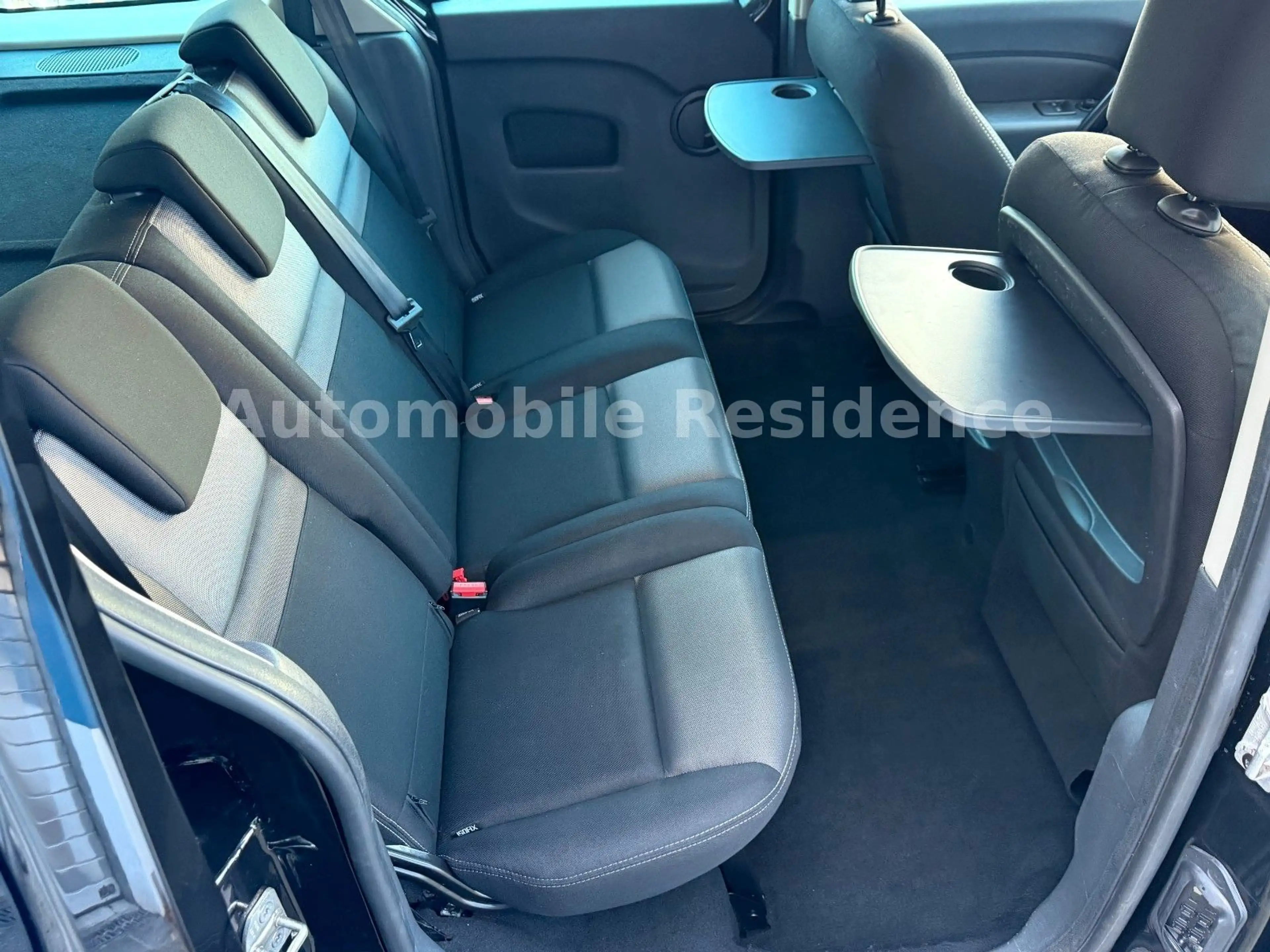 Renault Kangoo Limited 1.5dCi AUT.*KLIMA*AHK*SHZ*CAM*MFL — photo 8